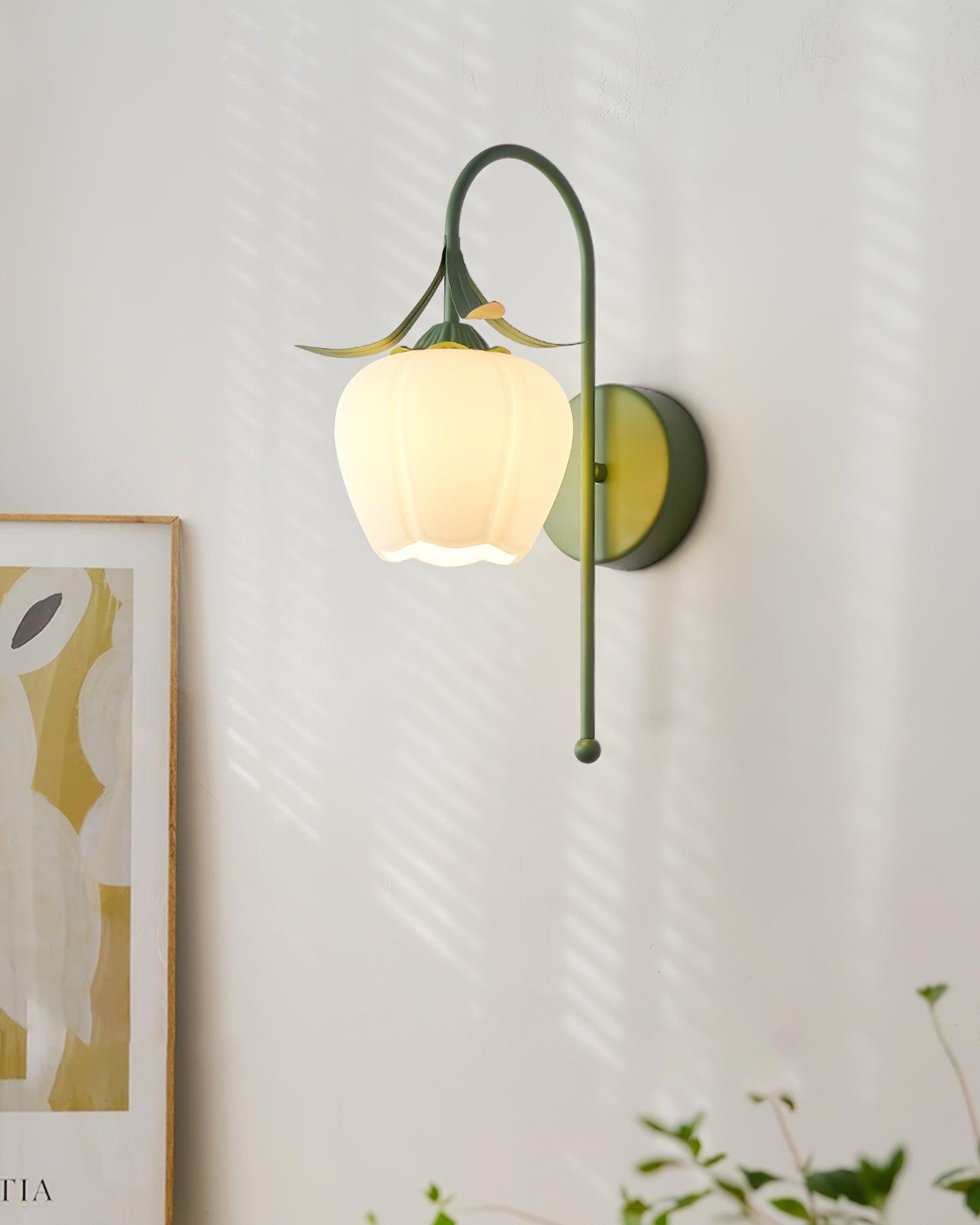 Luna Lily Flower Wall Lamp - Neutralighting