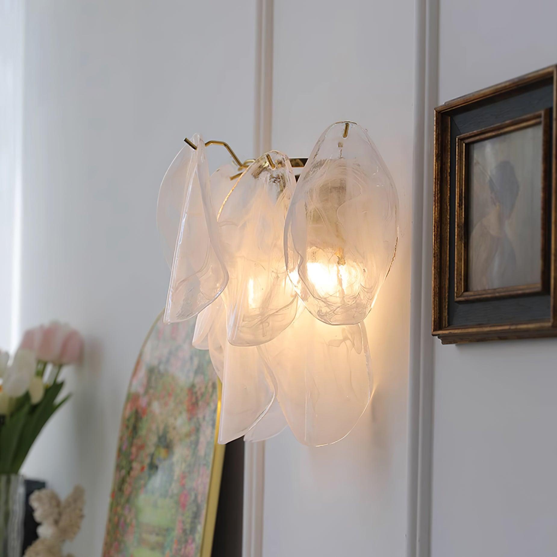 Evelo Petal Glass Wall Lamp - Neutralighting