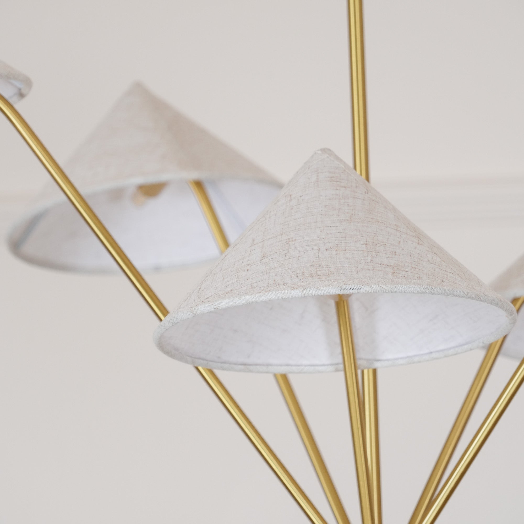 Mantis Chandelier - Blowlighting