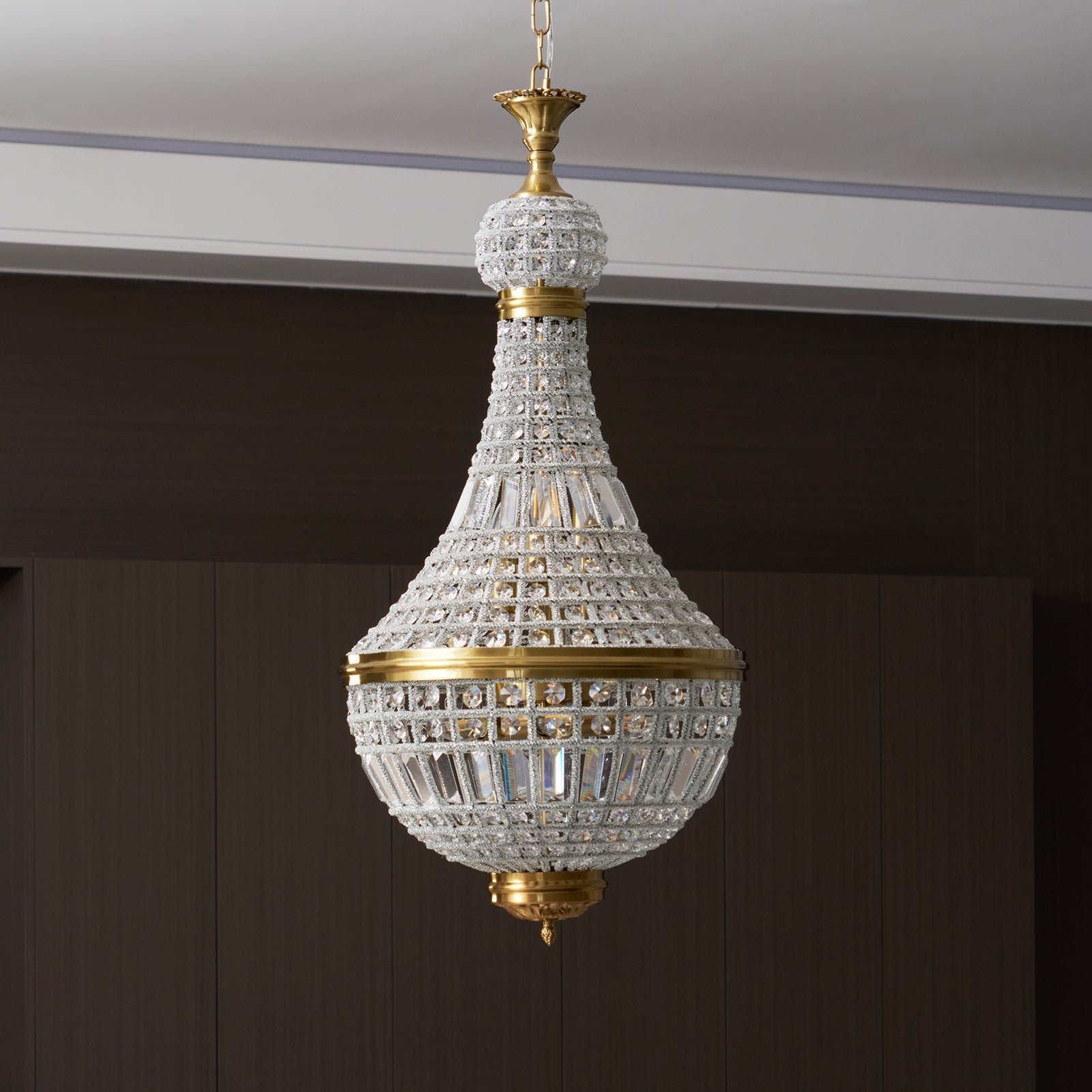 Auristella Crystal Chandelier - Neutralighting