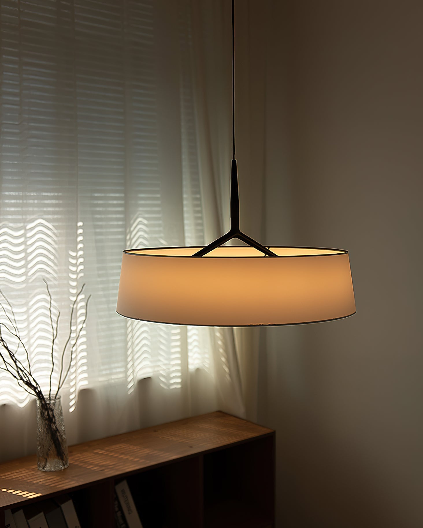 Pendant Light White Fabric Drum Black - Neutralighting