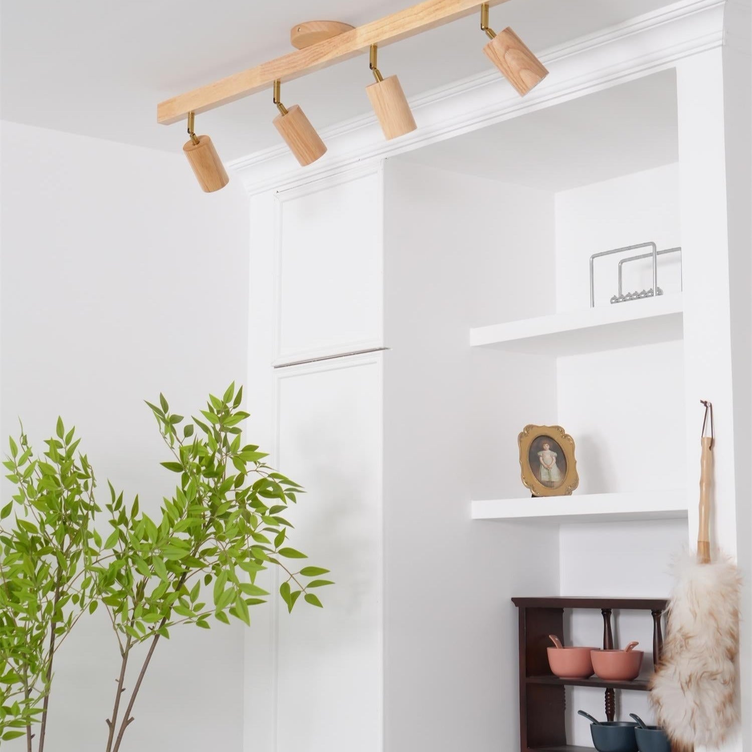 Veril Track Lighting Spotlight Wood - Neutralighting