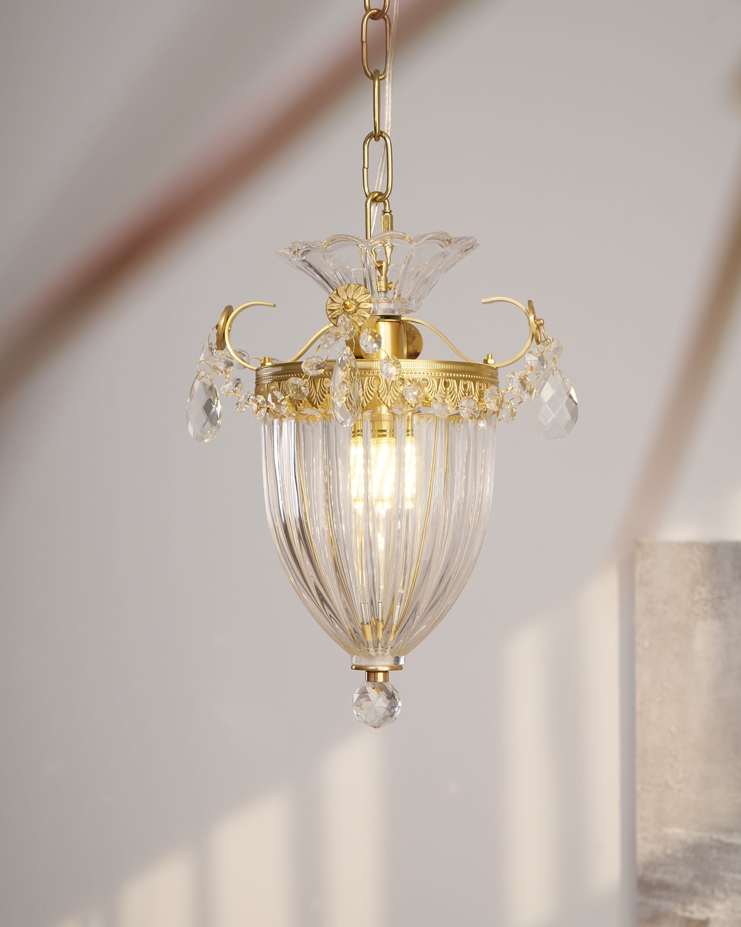 Pendant Lamp Vintage Glamour Crystal Drops - Neutralighting