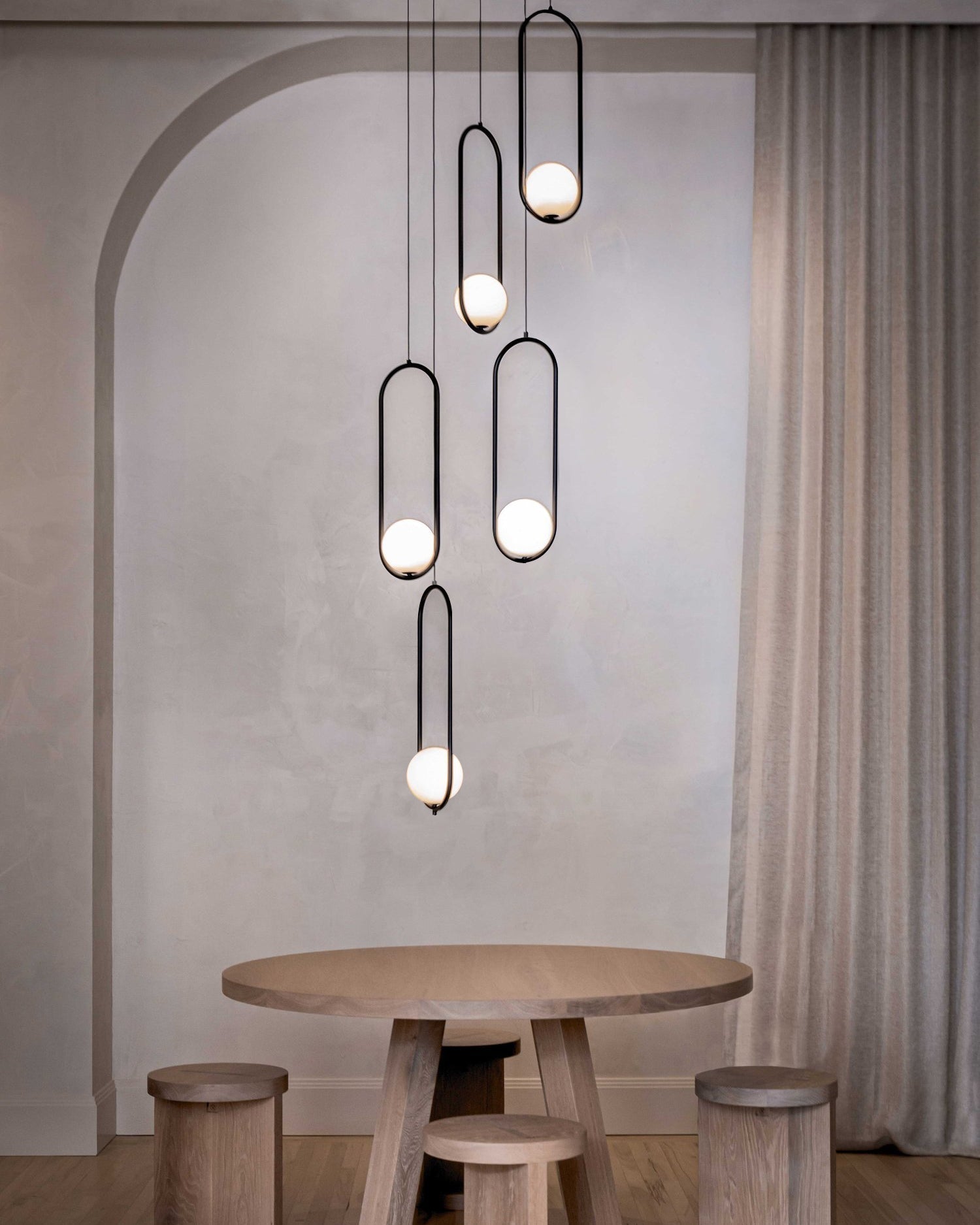 Mila Combination Chandelier - Blowlighting
