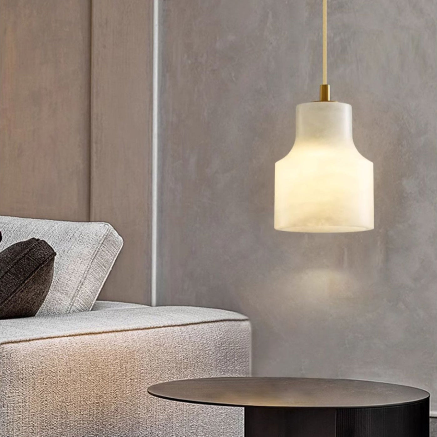 Ritta Alabaster Pendant Light Brass Luxurious - Neutralighting
