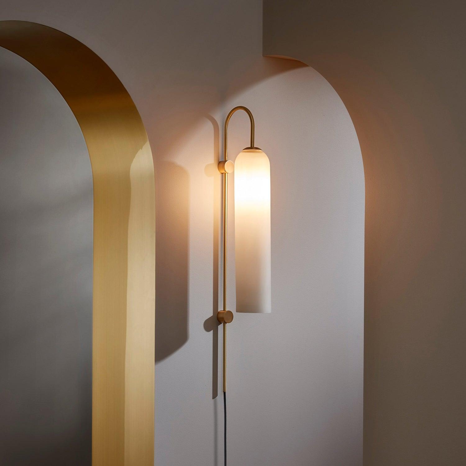 Talor Modern Glass Wall Lamp - Neutralighting
