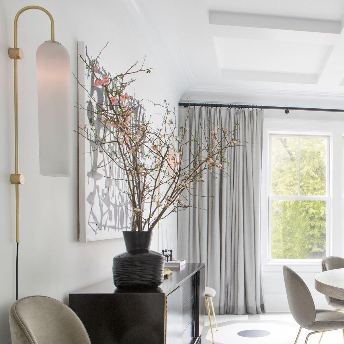 Talor Modern Glass Wall Lamp - Neutralighting