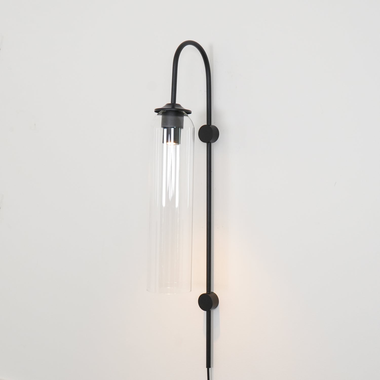 Talor Modern Glass Wall Lamp - Neutralighting