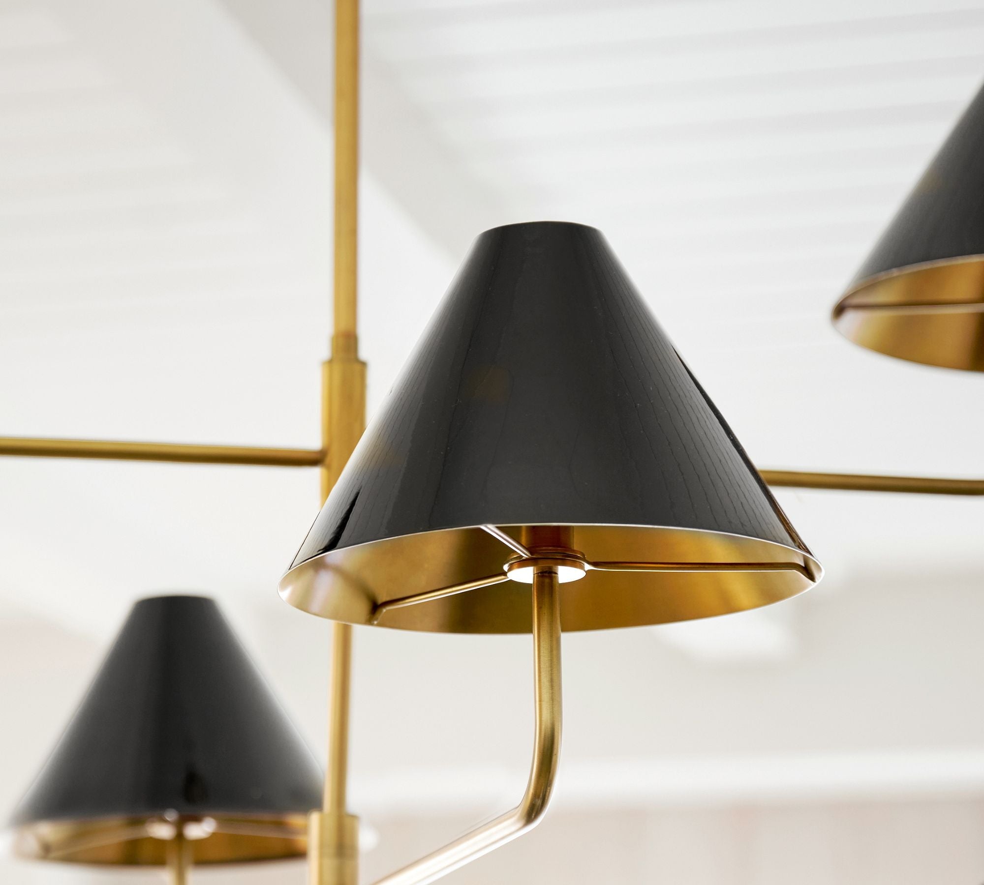 Zoruvyh Three Tier Vintage Industrial Fabric Metal Chandelier - Neutralighting
