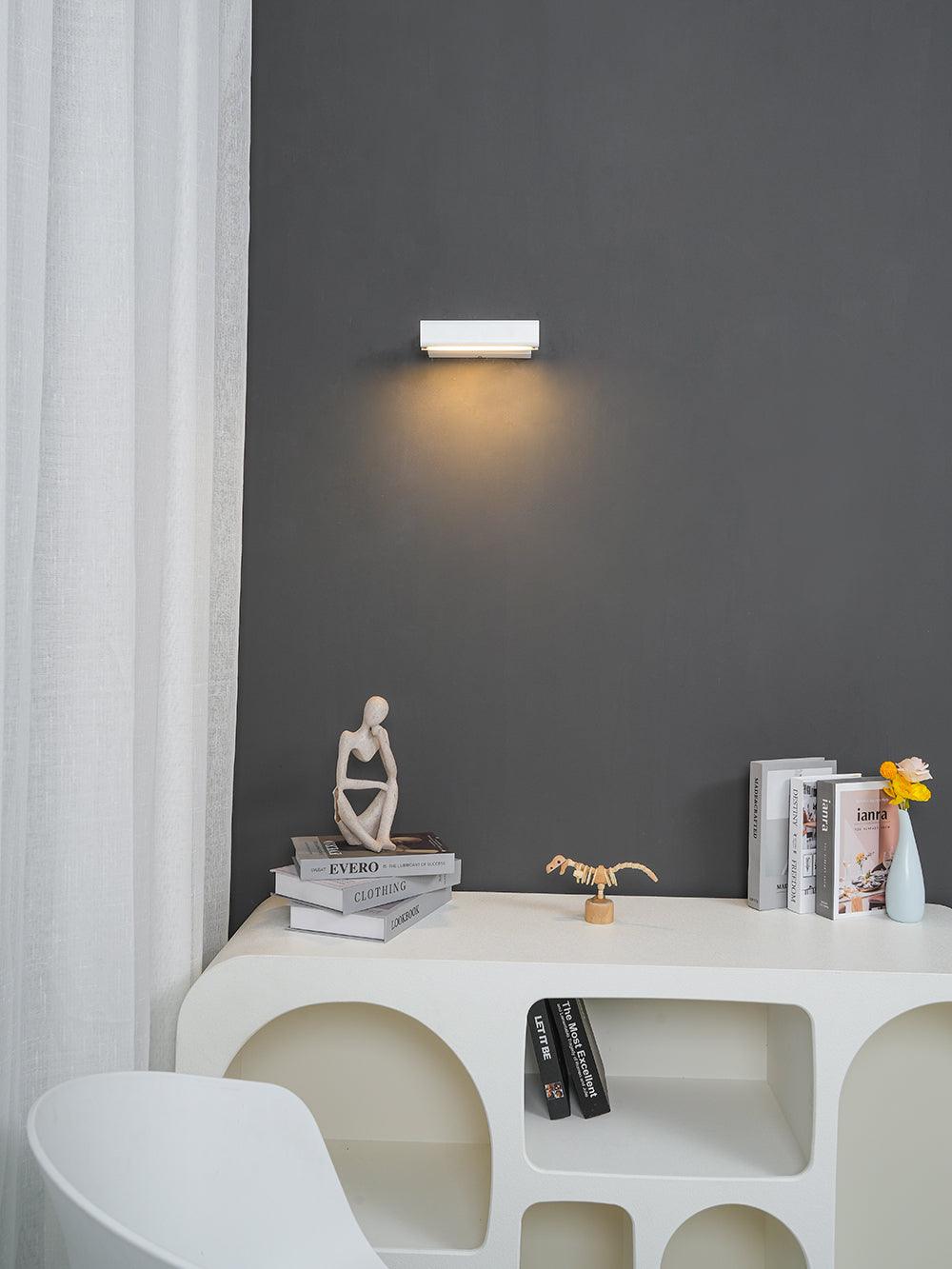 Wall Lamp Adjustable Aluminum Light for Bedroom and Living Room - Neutralighting