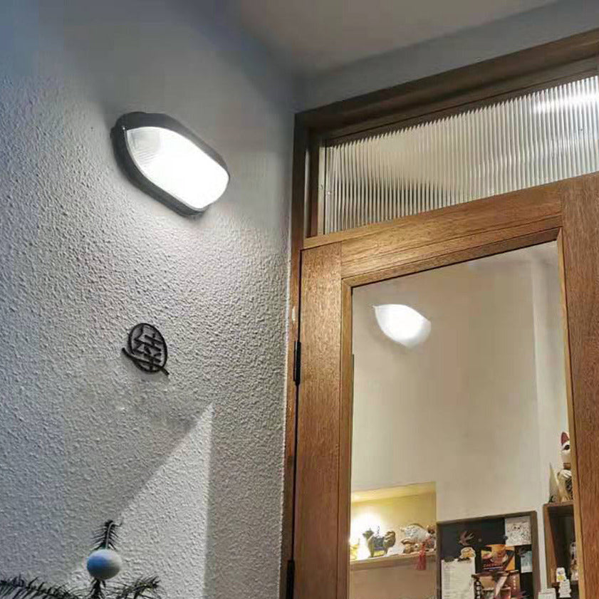 Nico Outdoor Wall Lamp Industrial - Neutralighting
