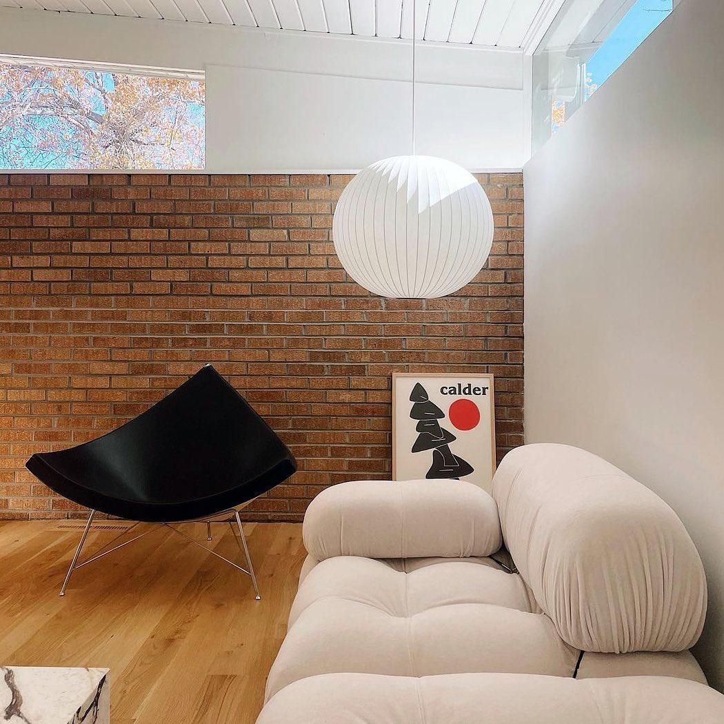 Alvaris White Modern Pendant Light - Neutralighting