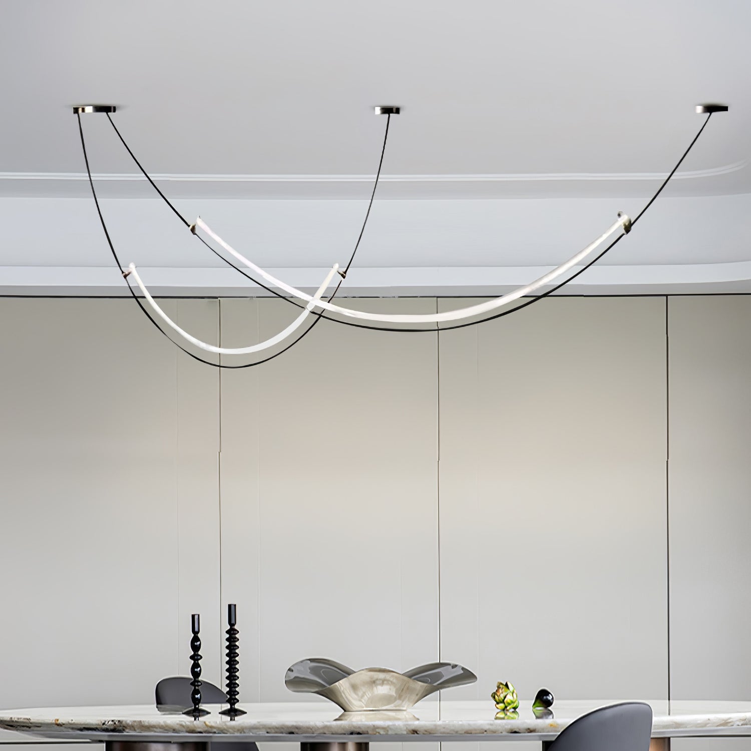 Zephira Curved LED Pendant Light - Neutralighting