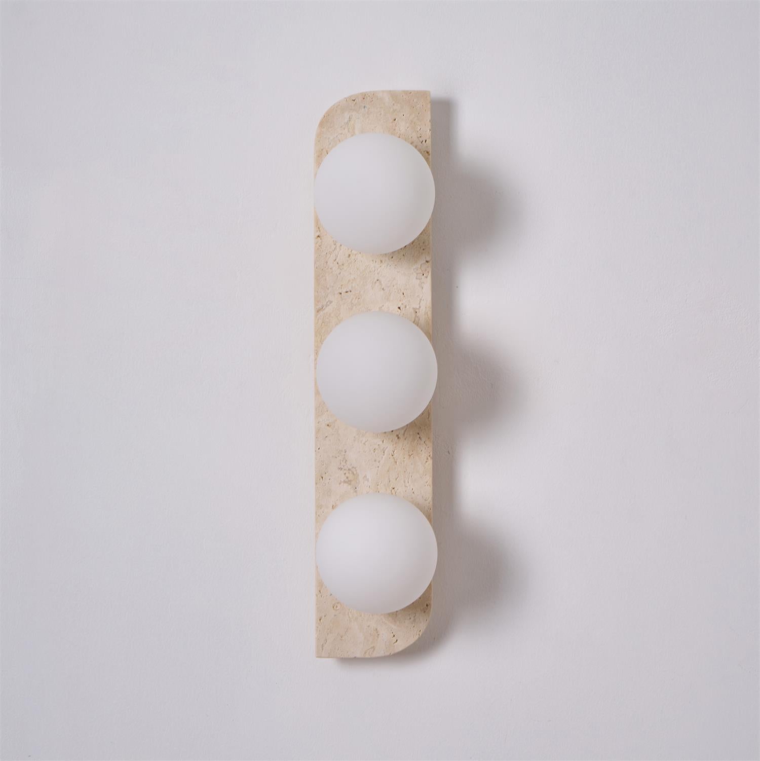 Zophaor Minimalist Travertine Plug-In Wall Light - Neutralighting