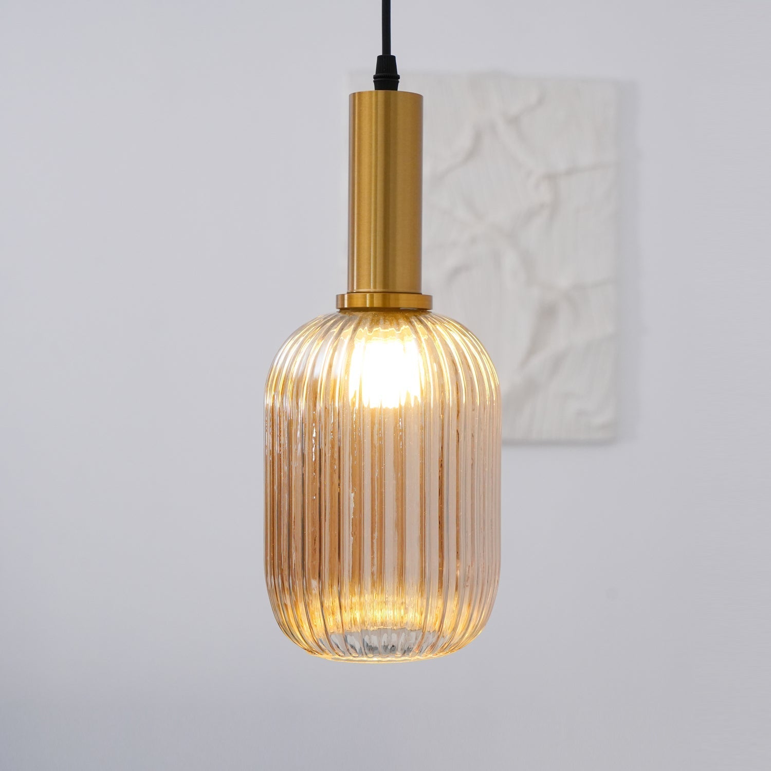 Elara Ribbed Pendant Lamp - Neutralighting
