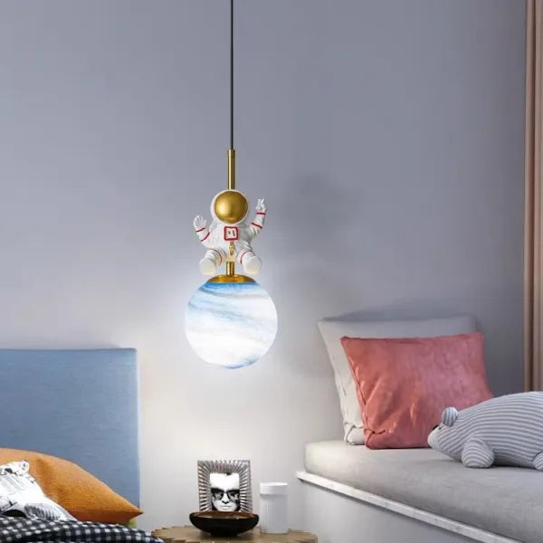 Arisha Pendant Light, 2 Style Astronaut - Neutralighting