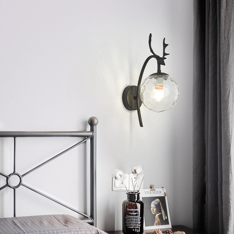 Valentina Modern Art-Deco Deer Bedside Wall Lamp, Black/Gold - Neutralighting