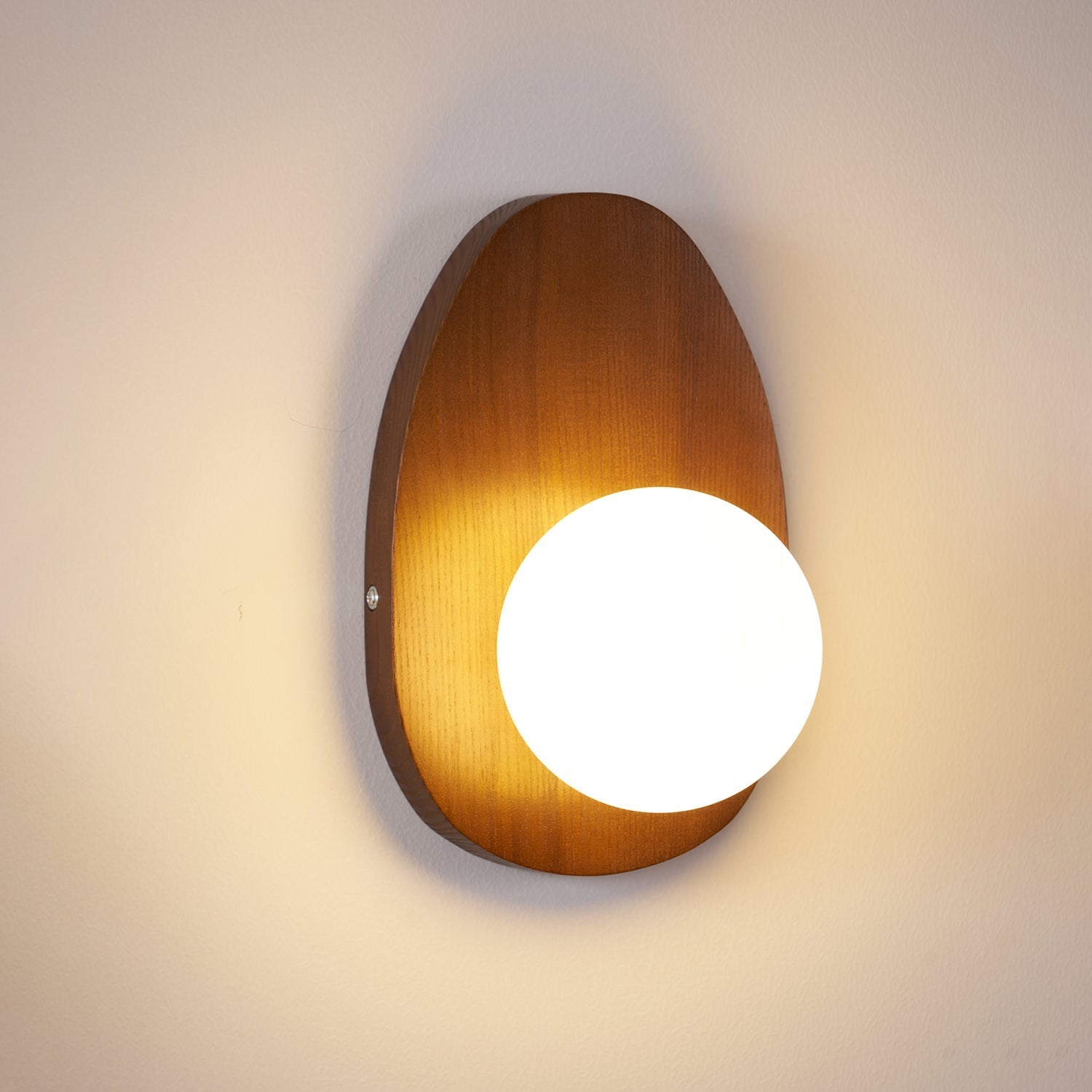 Ralk Pebble Glow Wall Lamp - Neutralighting