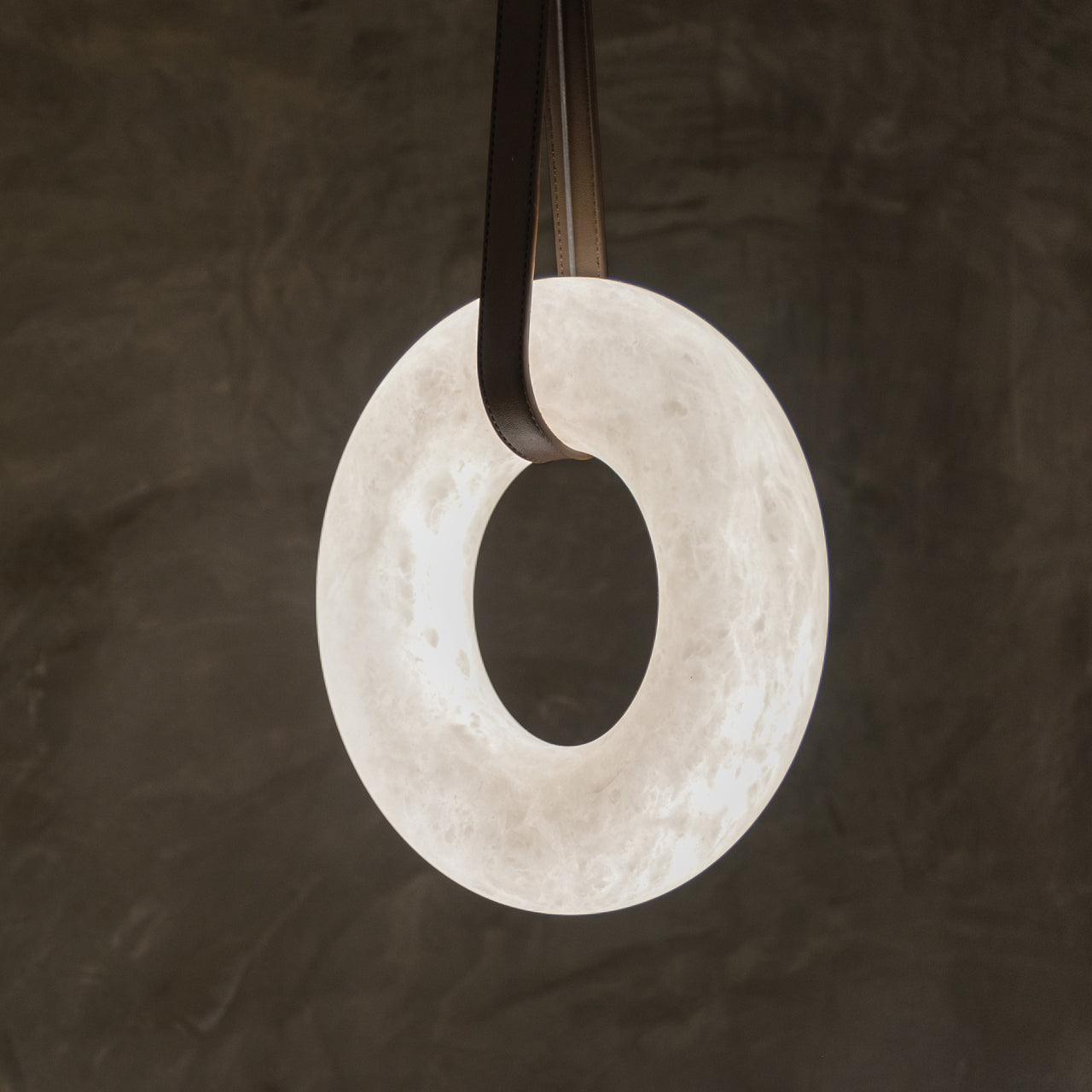 Étoile Pendant Light Chandelier Alabaster Ring Triple Leather - Neutralighting