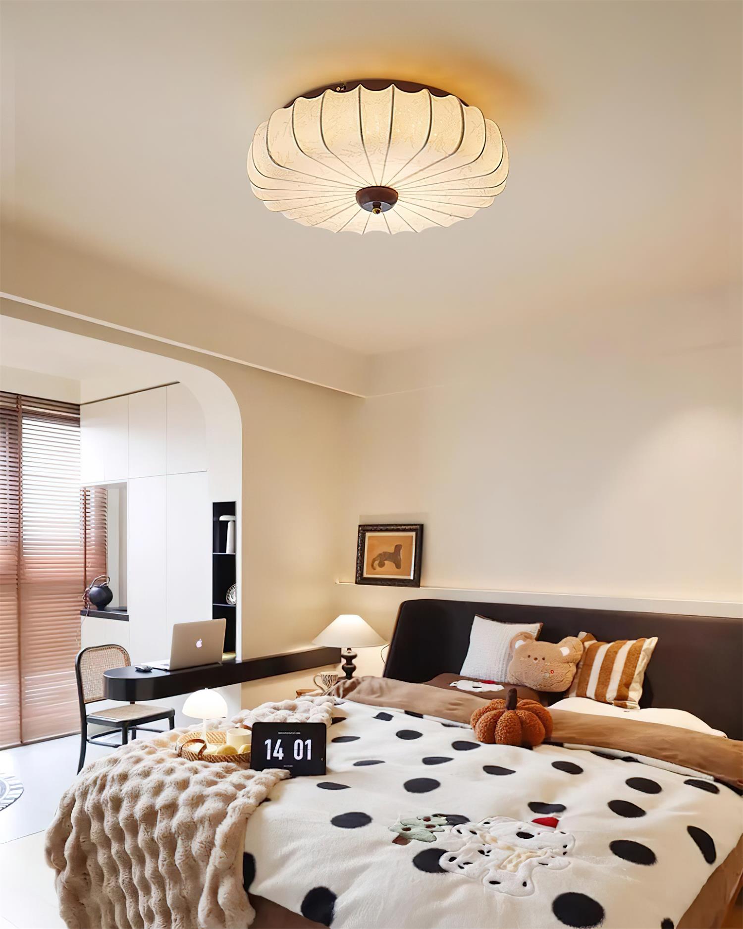 Ceiling Lamp Fabric Shade Pleated Lotus Shape Wooden Canopy - Neutralighting