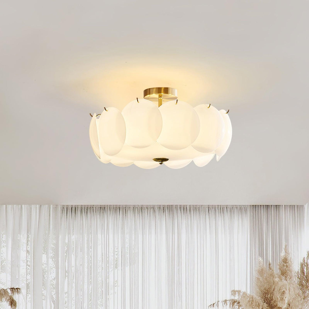 Shell Pattern Ceiling Ceiling Light Petal Shell Glass Manual Bedroom Dining Room | Neutralighting