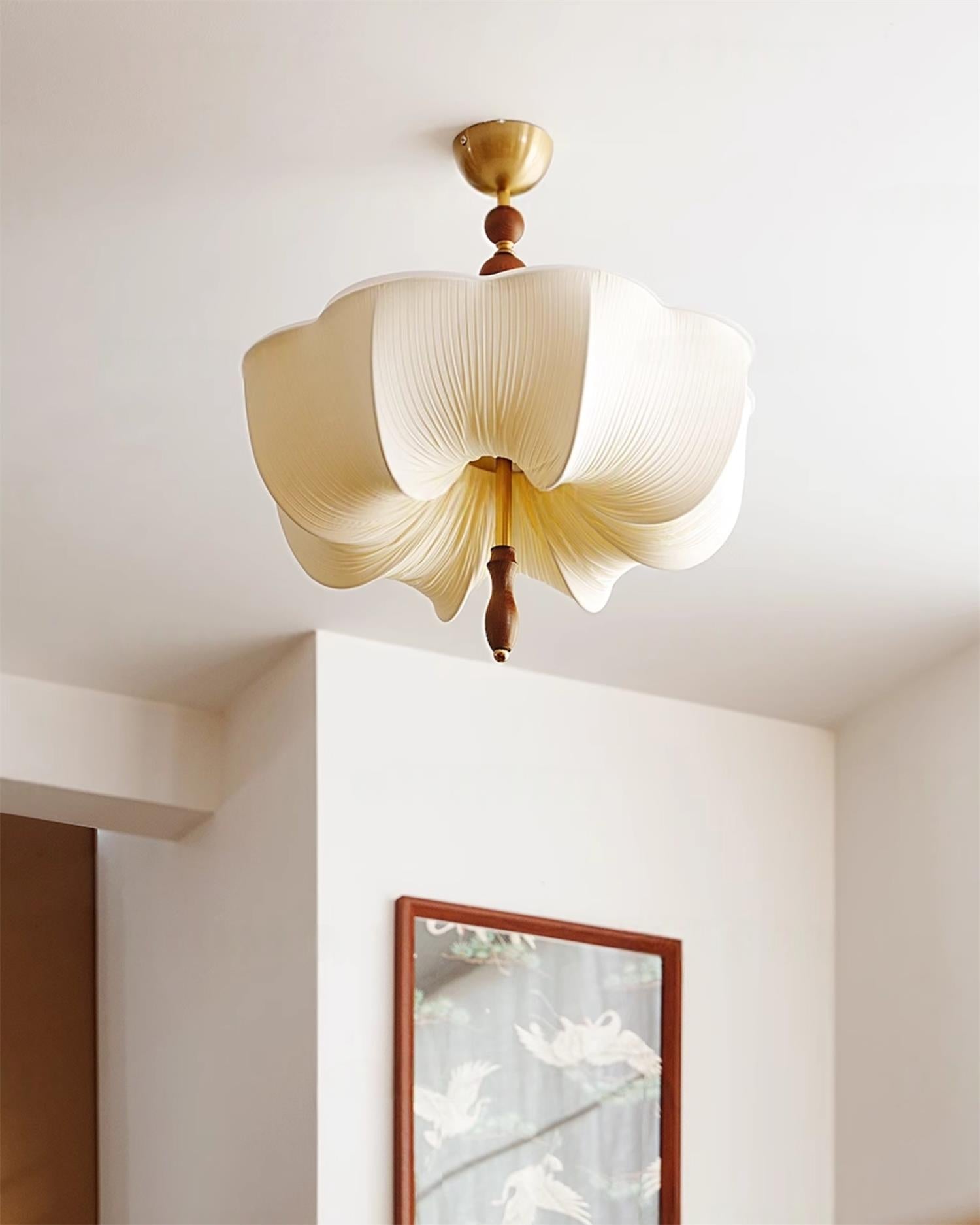 Petalia Ceiling Lamp - Neutralighting