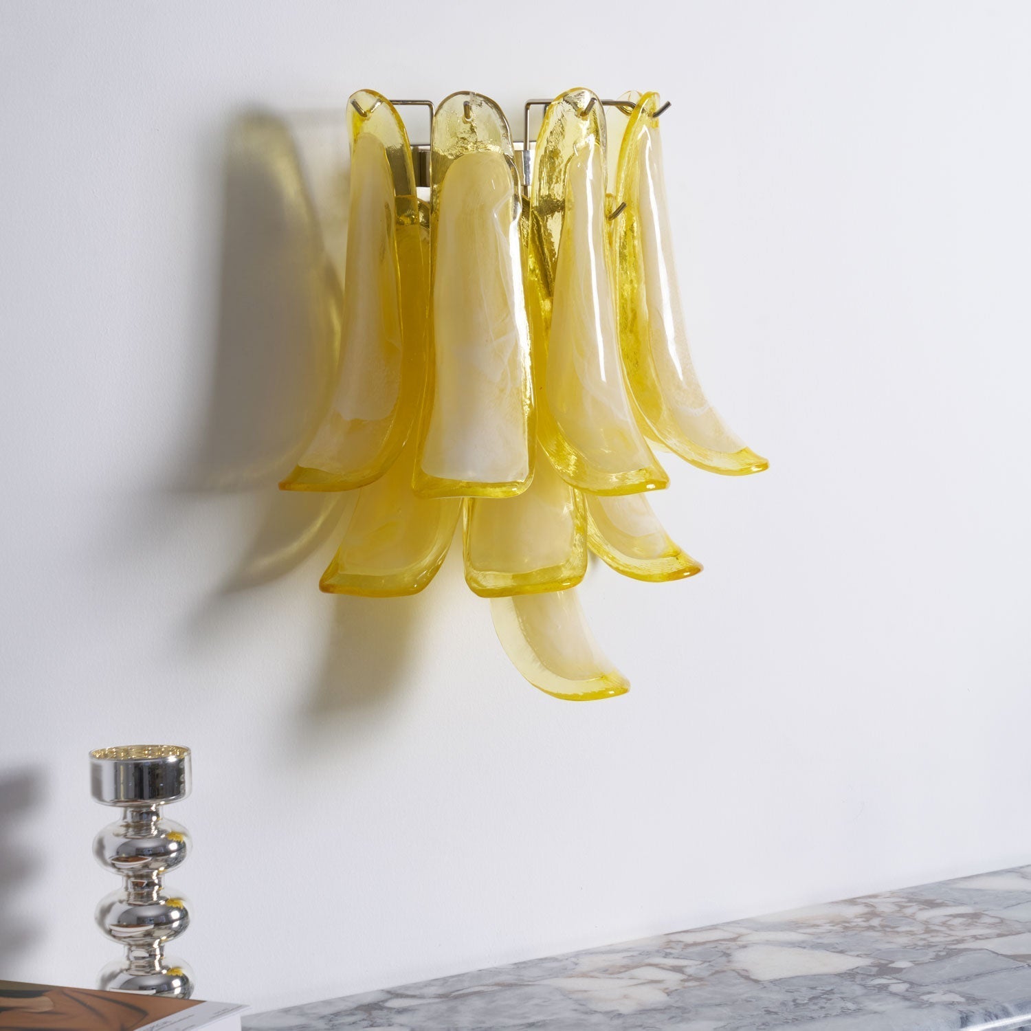 Aurora Wall Light Petal Shaped Glass Vintage Artistic - Neutralighting