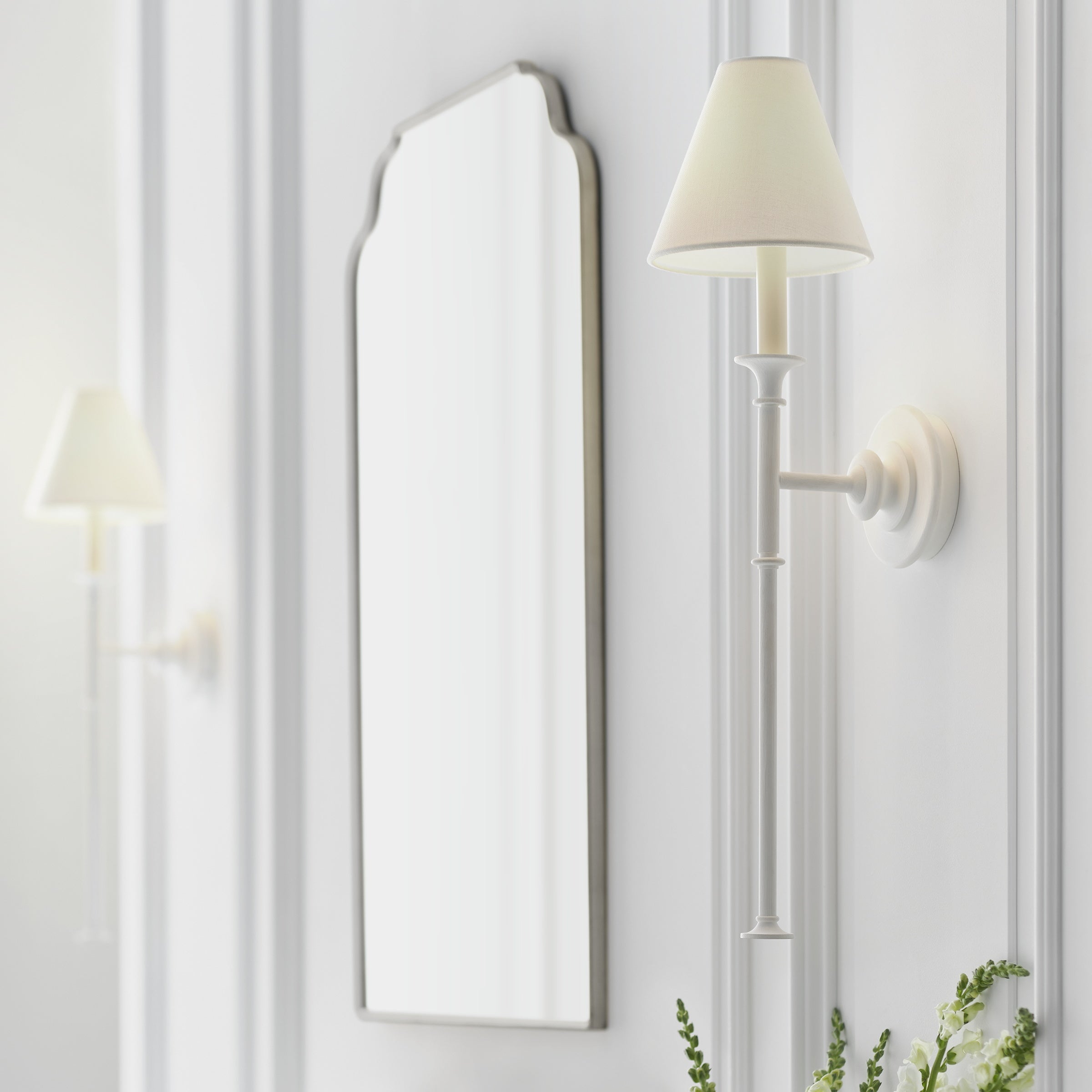Vivienne Wall Lamp Fabric - Neutralighting