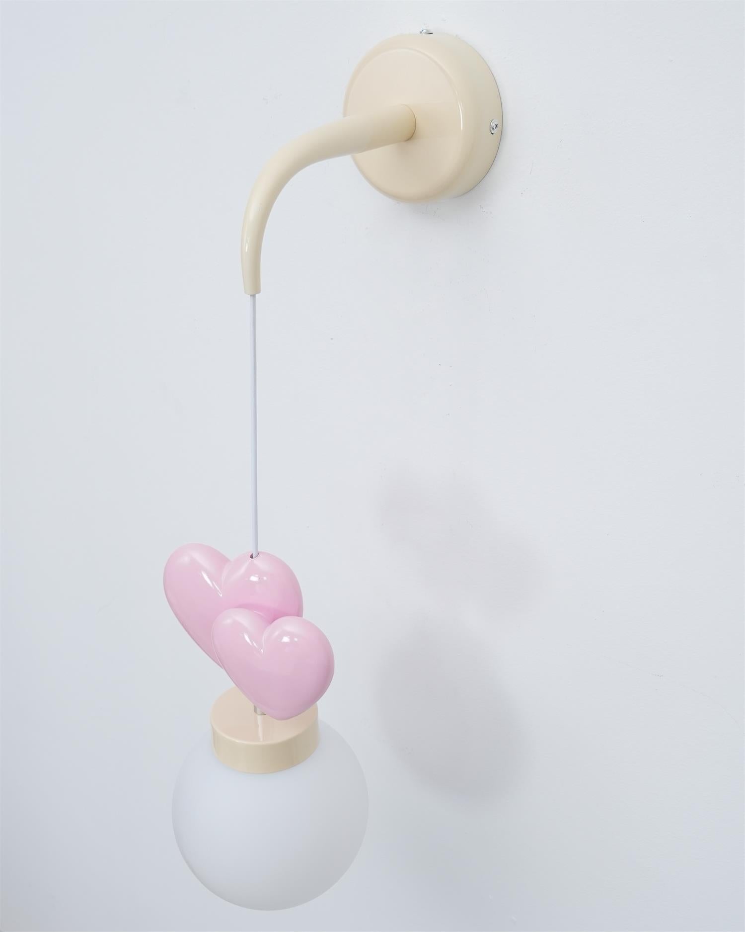 Wall Lamp Resin Heart Cluster Glass Globe Metal Mount Romantic - Neutralighting