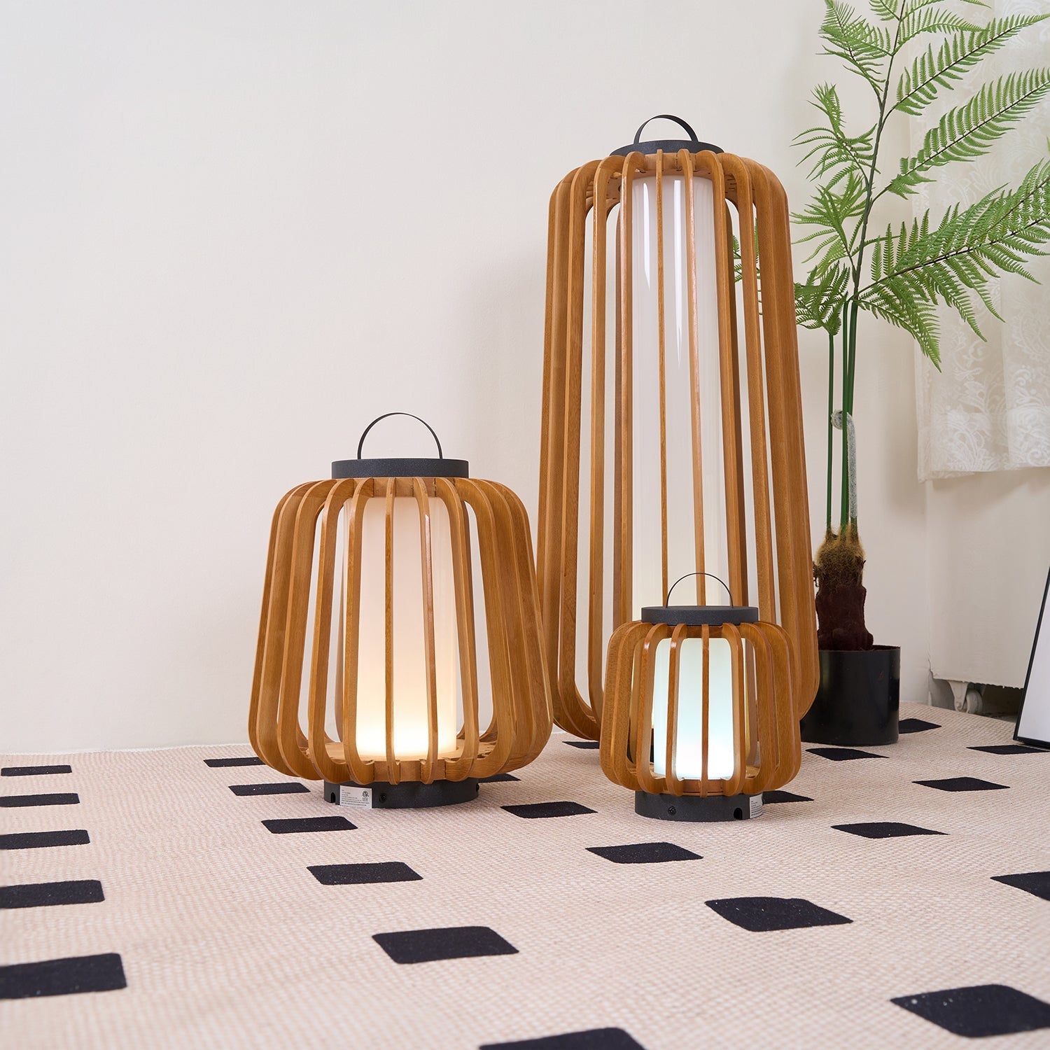 Ray Portable Lantern Outdoor Light - Neutralighting