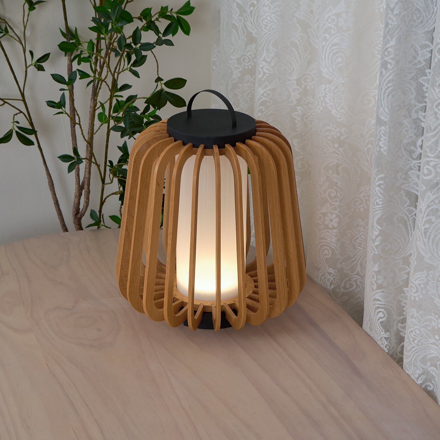 Ray Portable Lantern Outdoor Light - Neutralighting