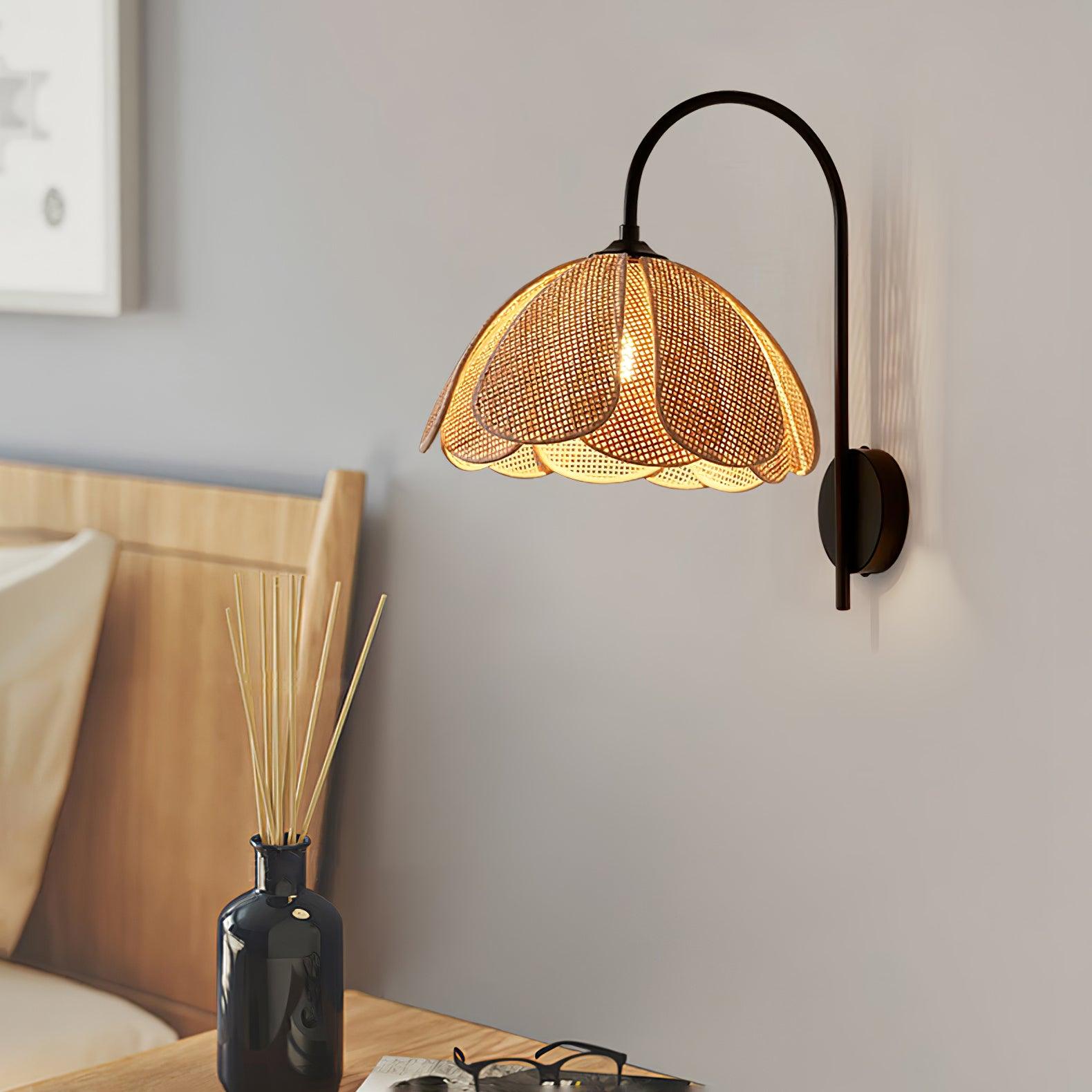 Edria Petal-Shaped Rattan Wall Lamp - Neutralighting