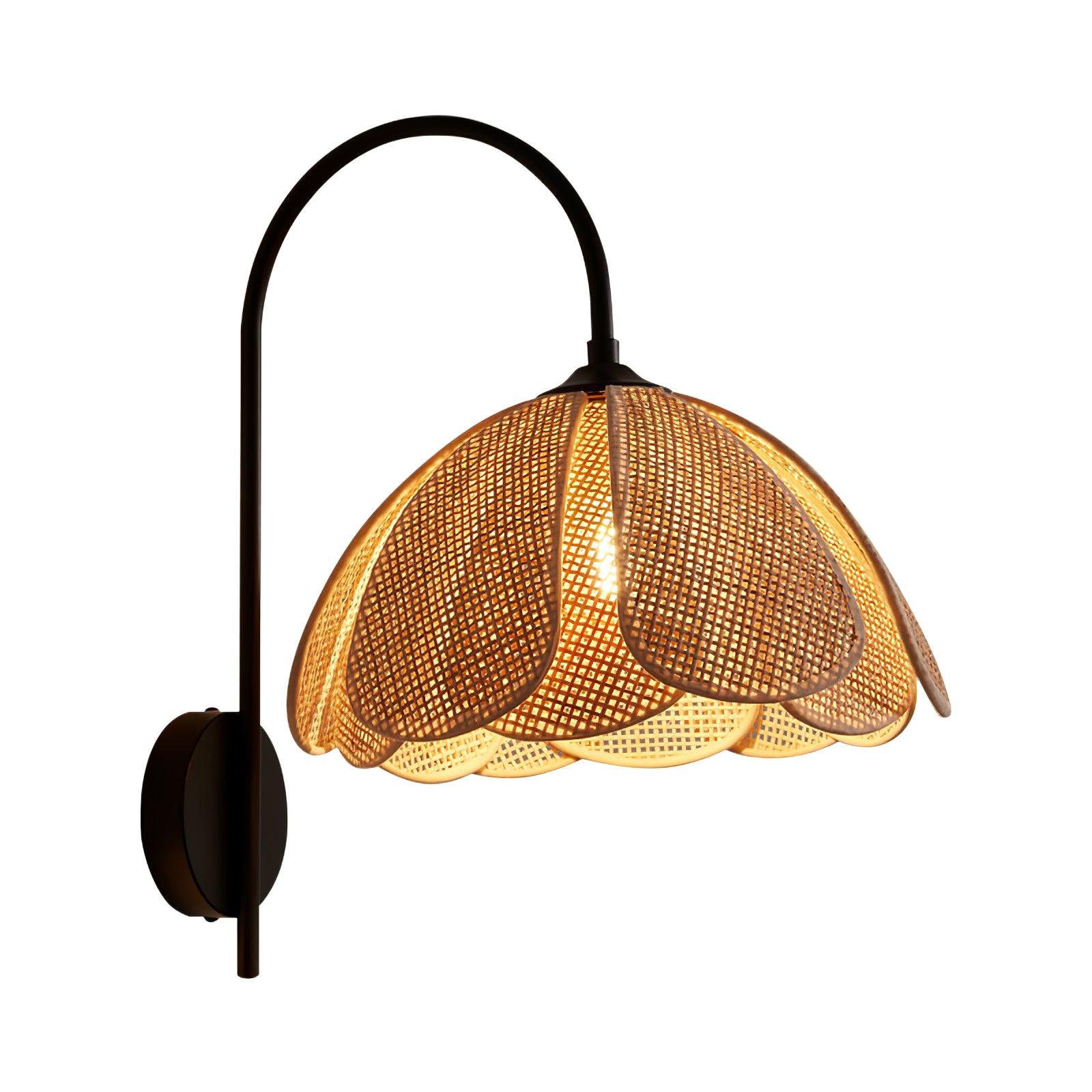 Edria Petal-Shaped Rattan Wall Lamp - Neutralighting