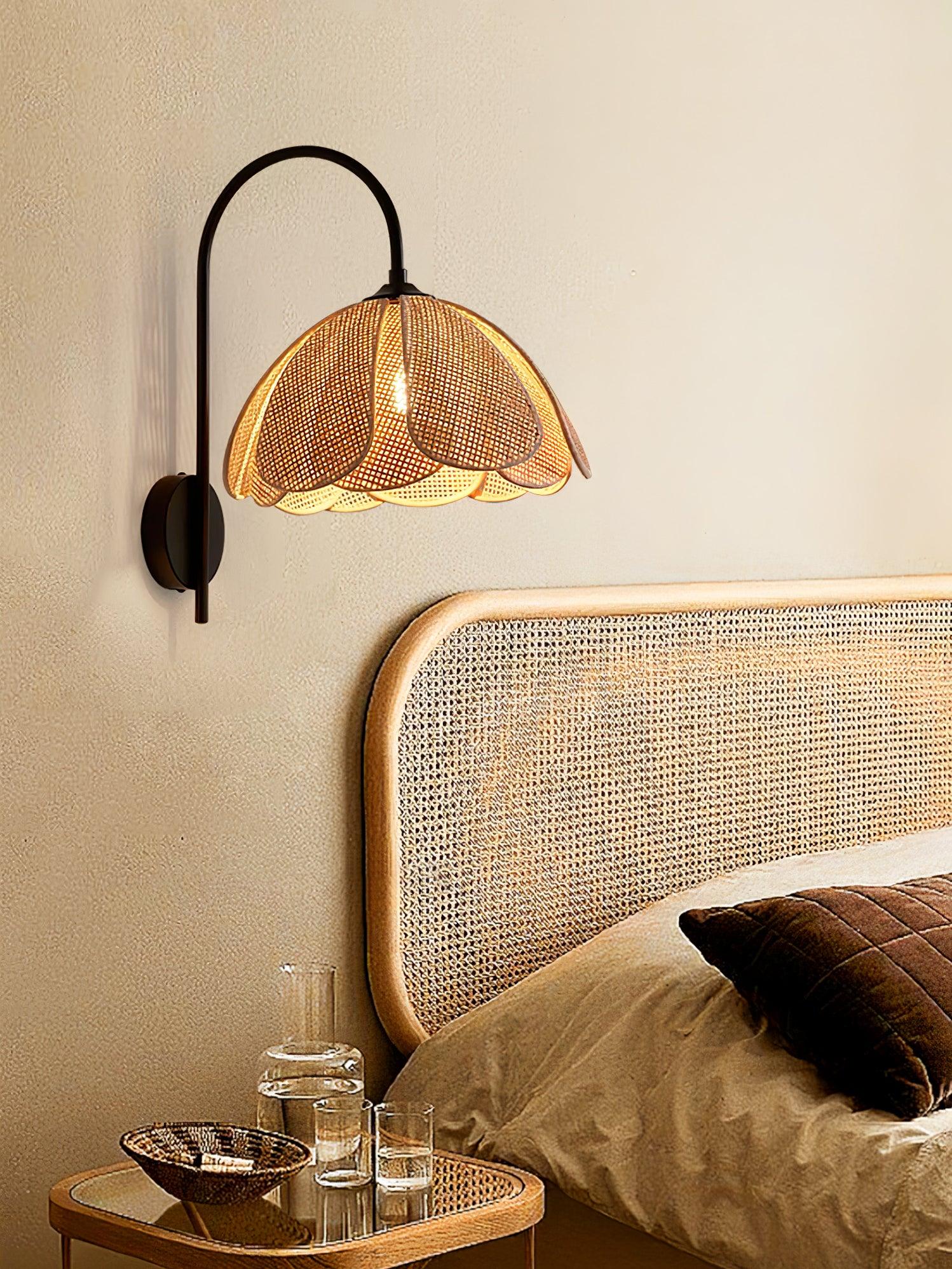 Edria Petal-Shaped Rattan Wall Lamp - Neutralighting