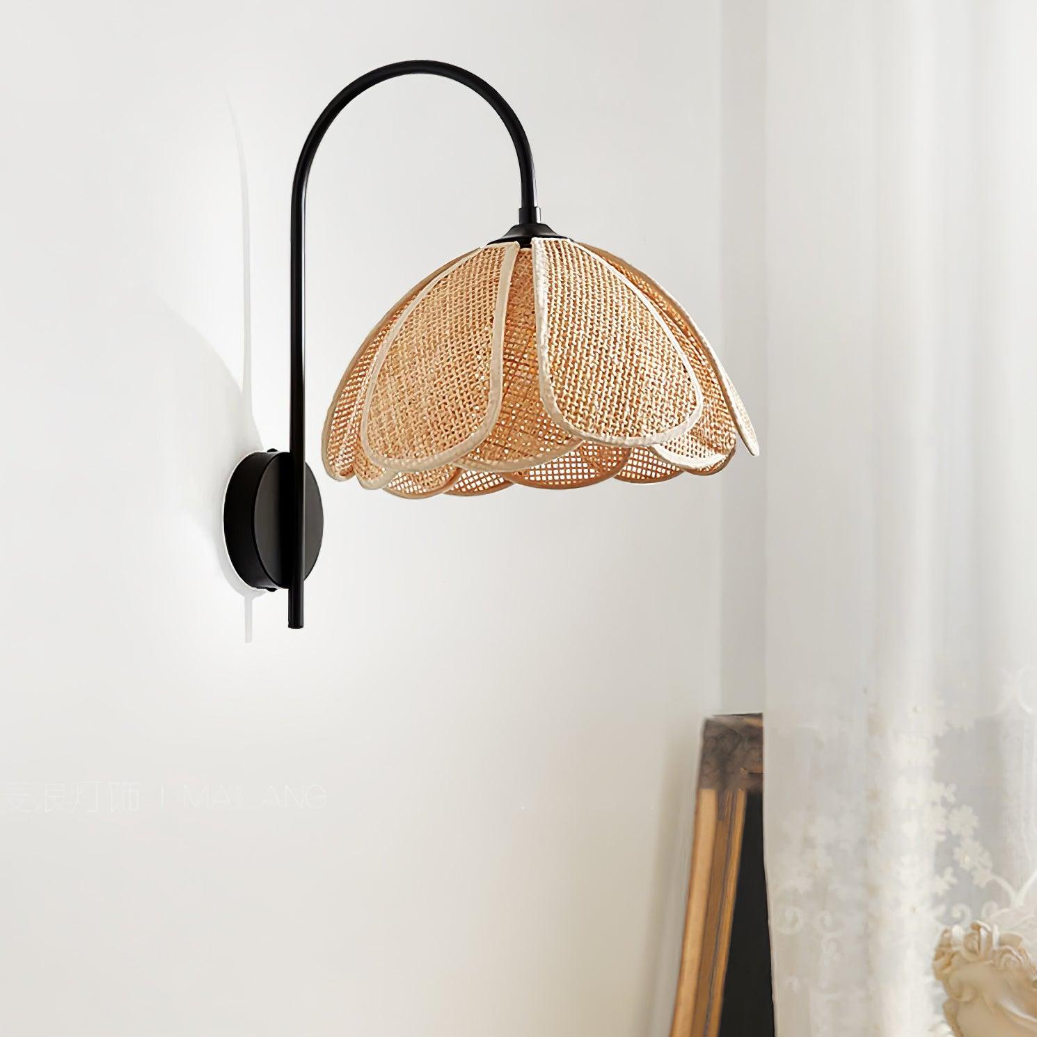Edria Petal-Shaped Rattan Wall Lamp - Neutralighting
