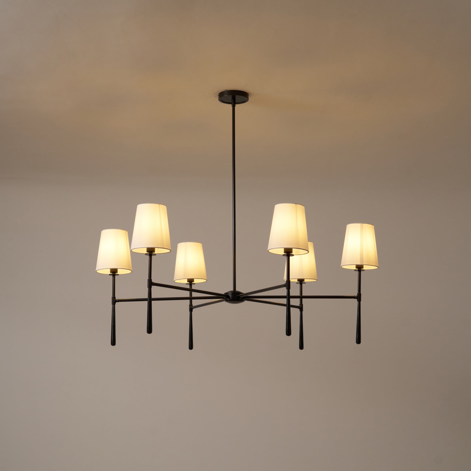 Varenne Round Chandelier - Neutralighting
