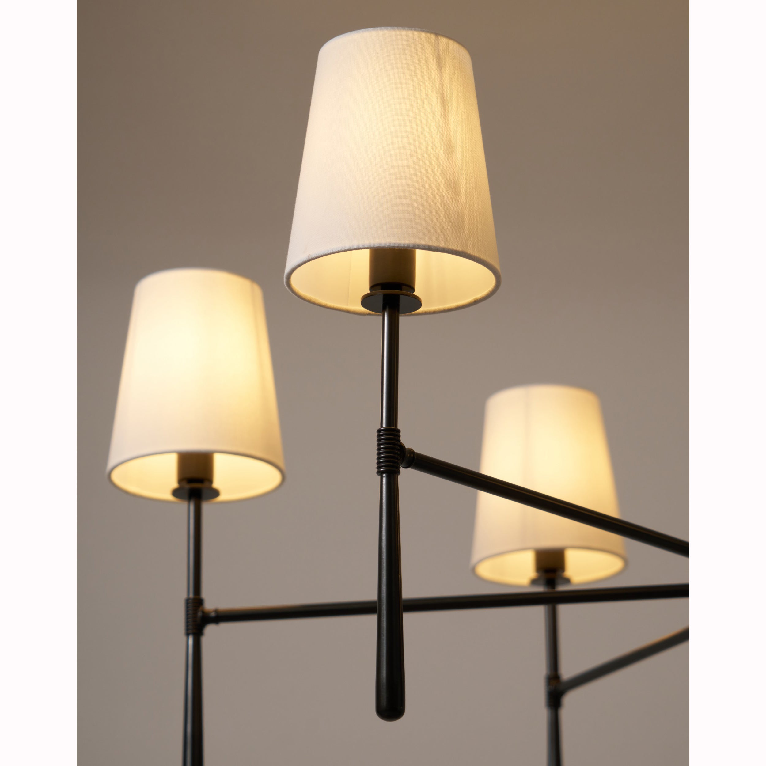 Varenne Round Chandelier - Neutralighting