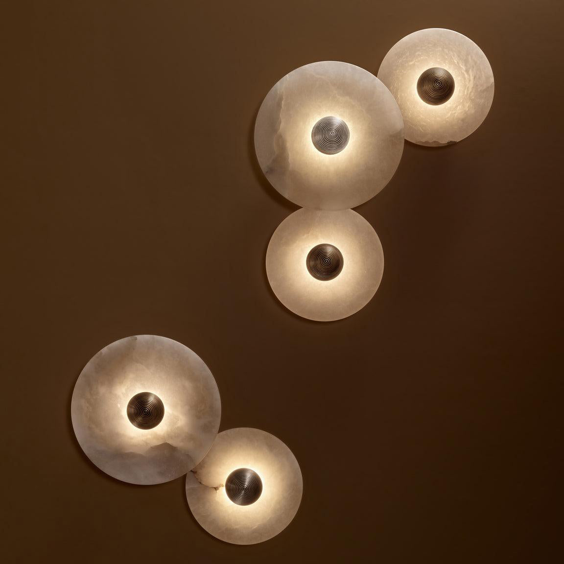 Round Wall Lamp Alabaster Fluted Brass - Neutralighting