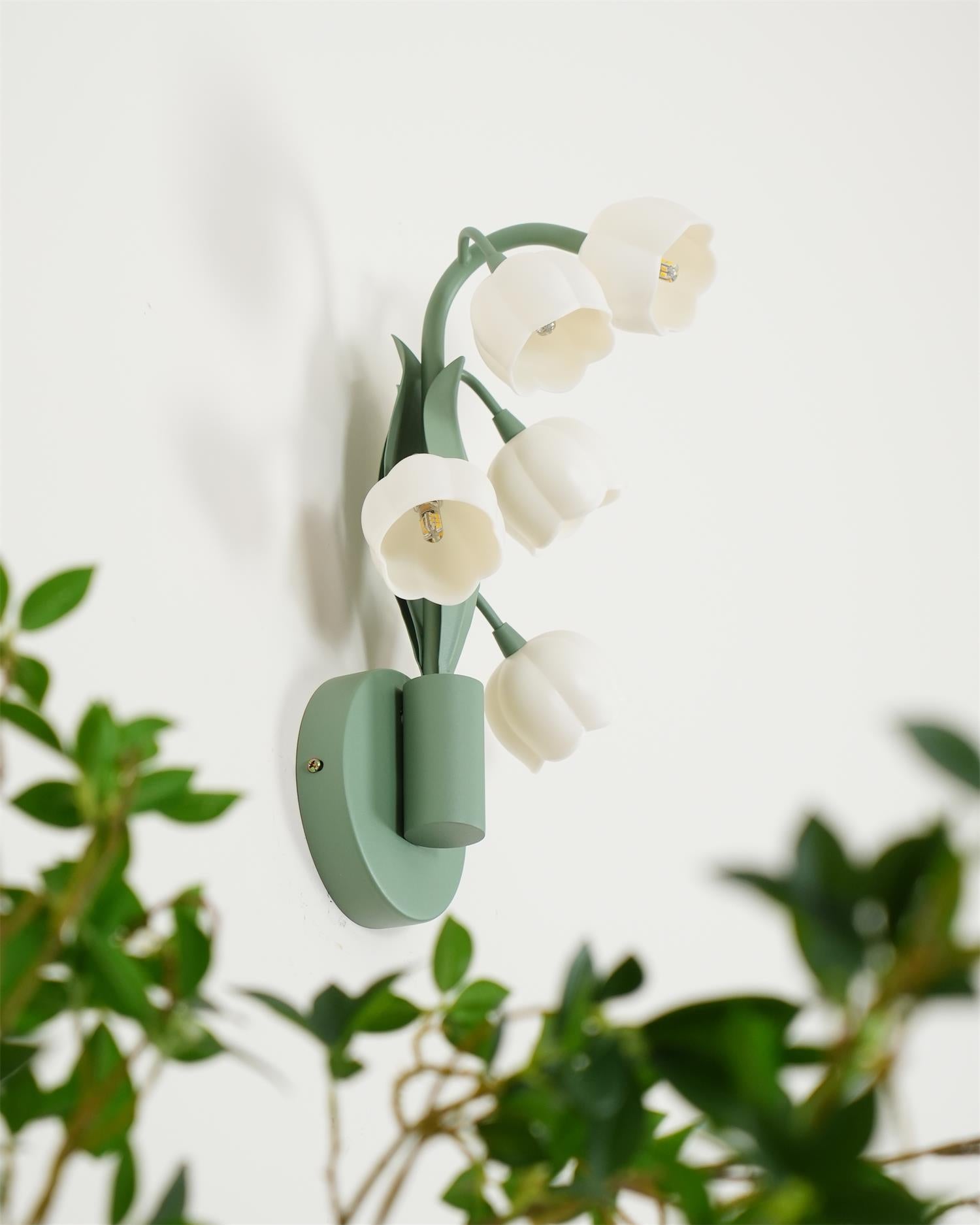 Lily Wall Lamp - Neutralighting