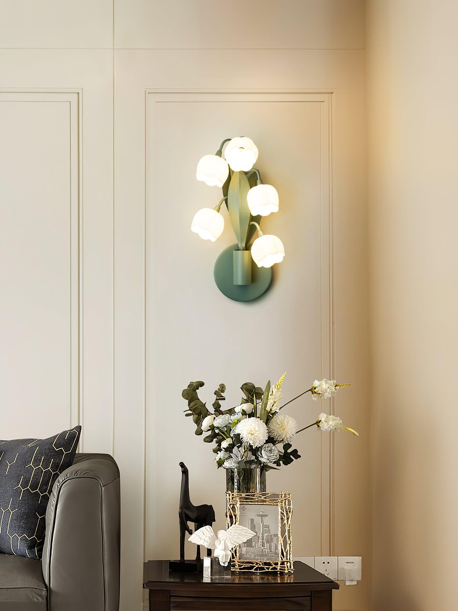 Lily Wall Lamp - Neutralighting