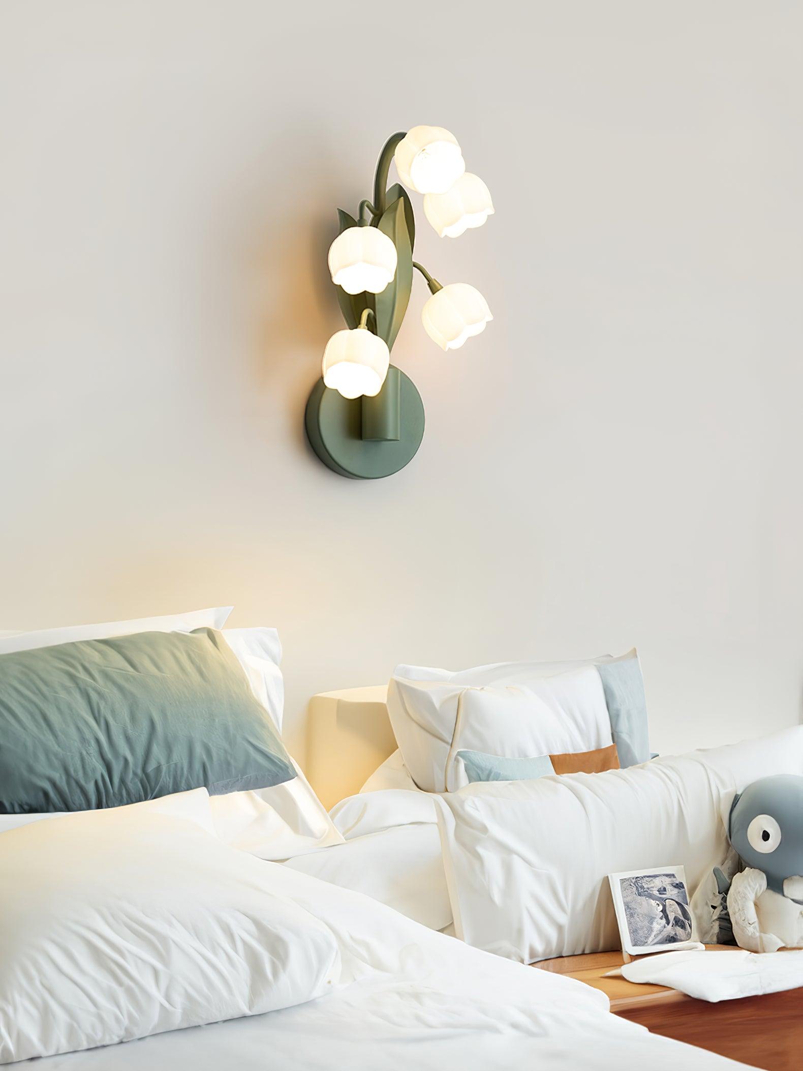 Lily Wall Lamp - Neutralighting