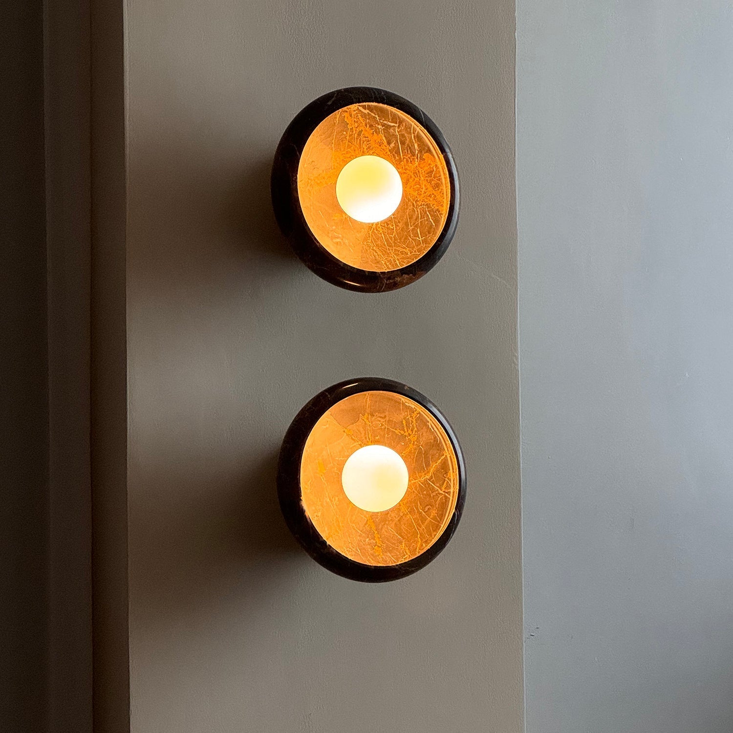 Onvix Natural Onyx Wall Light - Neutralighting