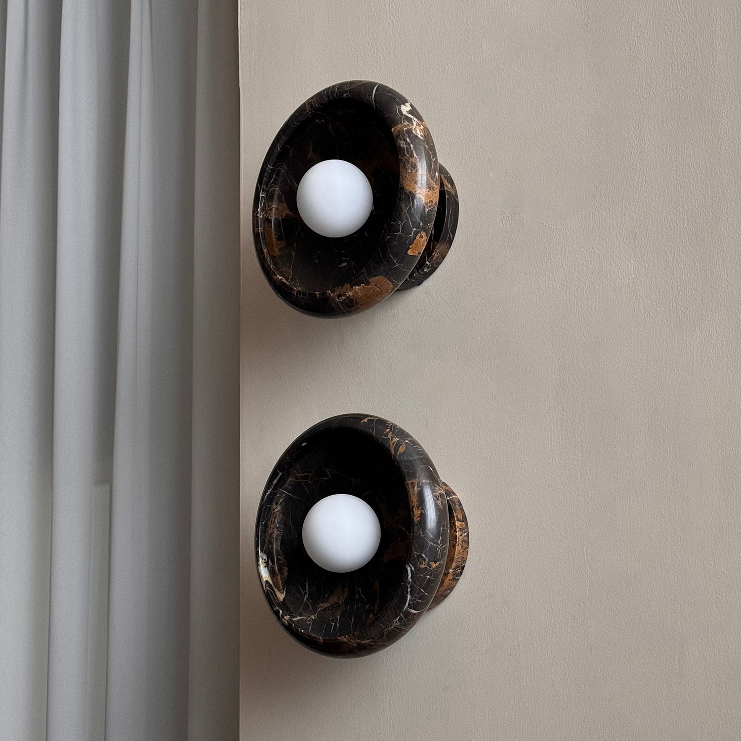 Onvix Natural Onyx Wall Light - Neutralighting