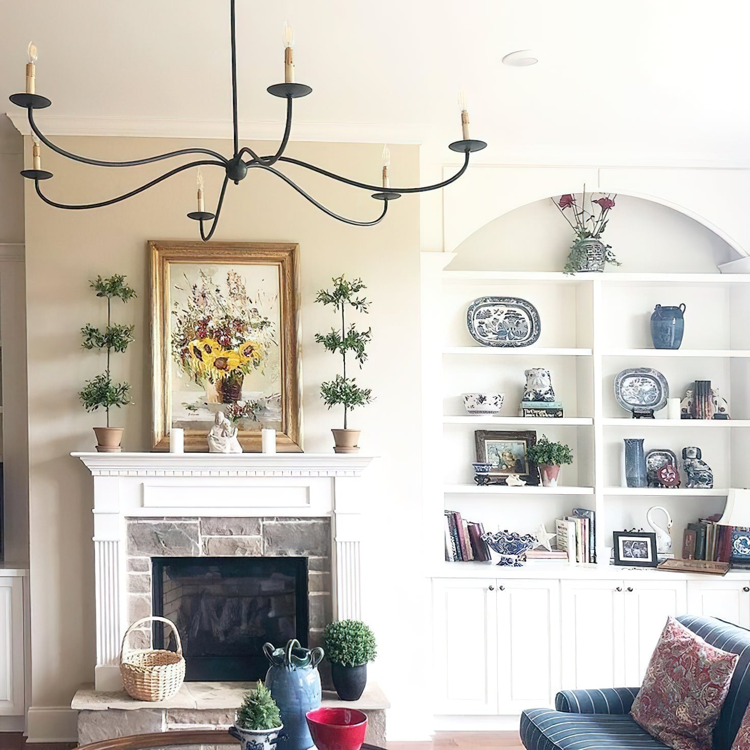 Alfred Chandeliers Candle-style Farmhouse - Neutralighting