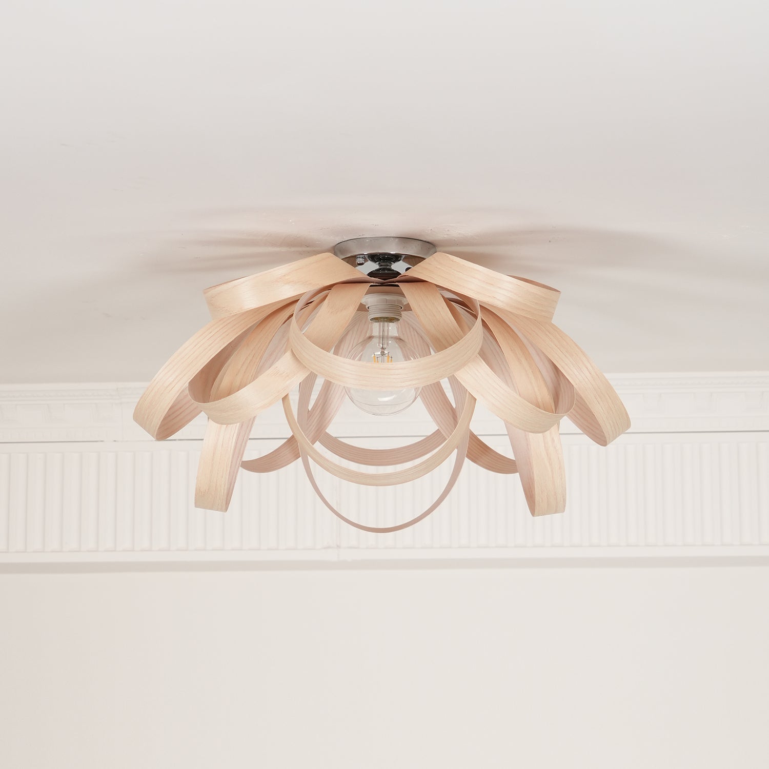 Veylo Wooden Ribbon Ceiling Lamp - Neutralighting