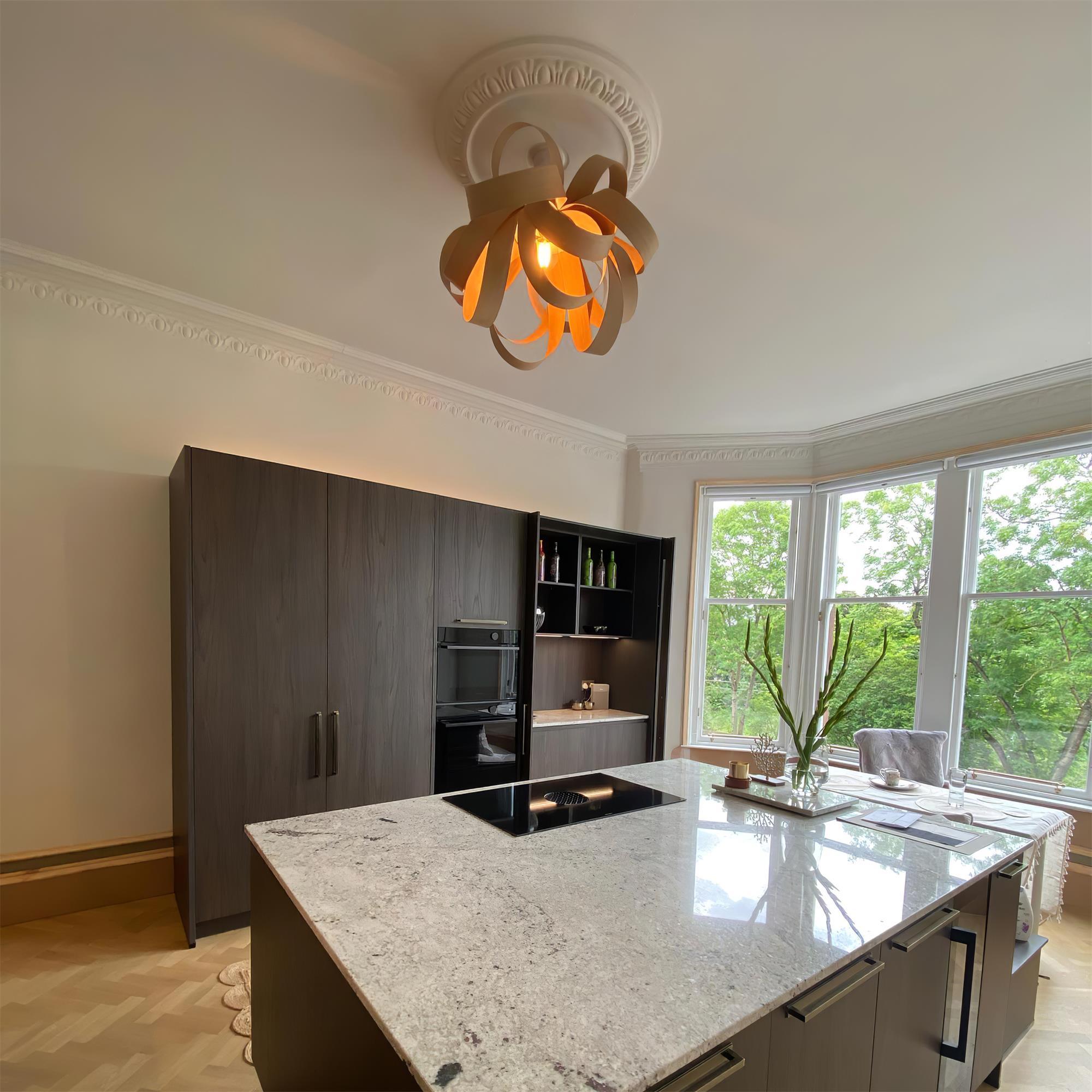 Veylo Wooden Ribbon Ceiling Lamp - Neutralighting