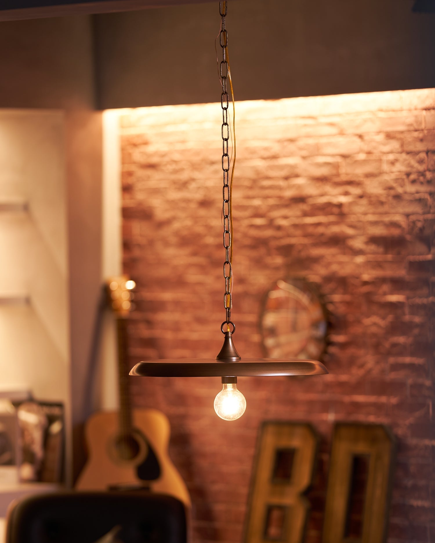 Vianel Vintage Metal Pendant Light - Neutralighting