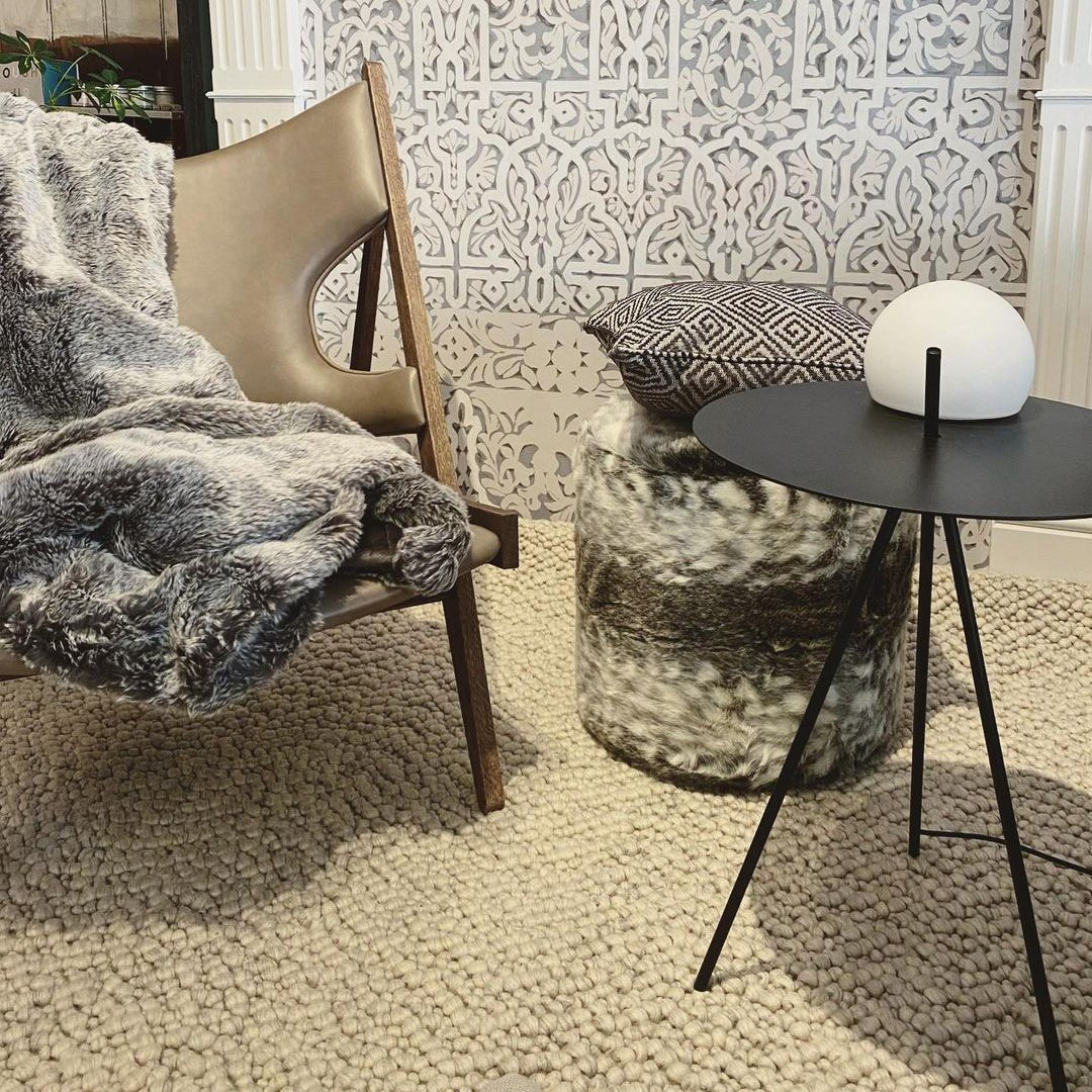 Ray Solar Tripod Outdoor Table Floor Lamp - Neutralighting