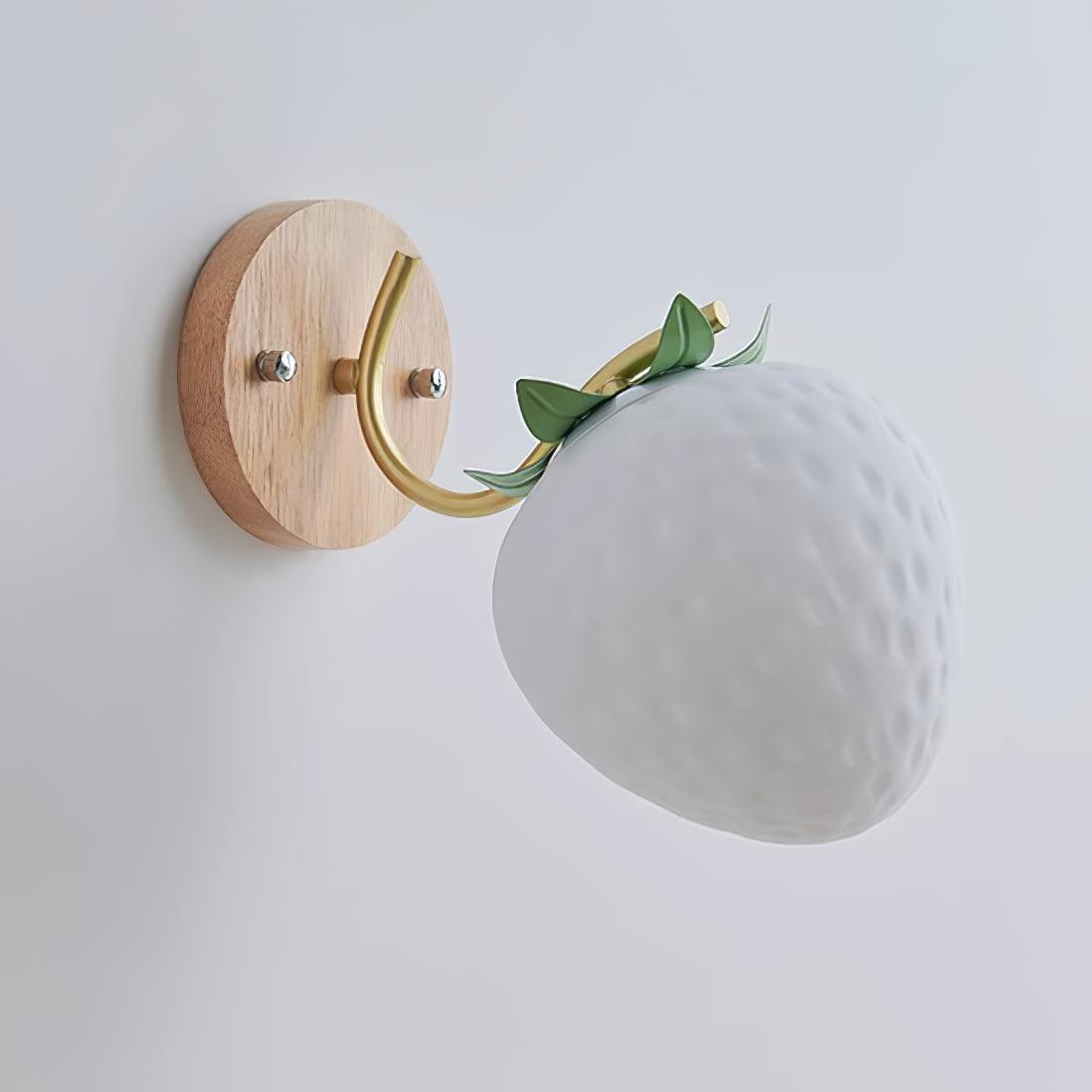 Pebora Strawberry-Inspired Wall Lamp - Neutralighting