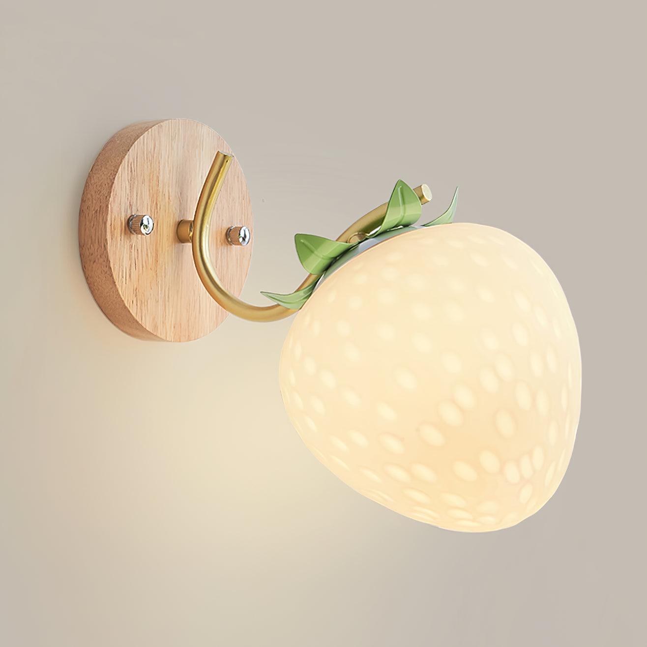 Pebora Strawberry-Inspired Wall Lamp - Neutralighting